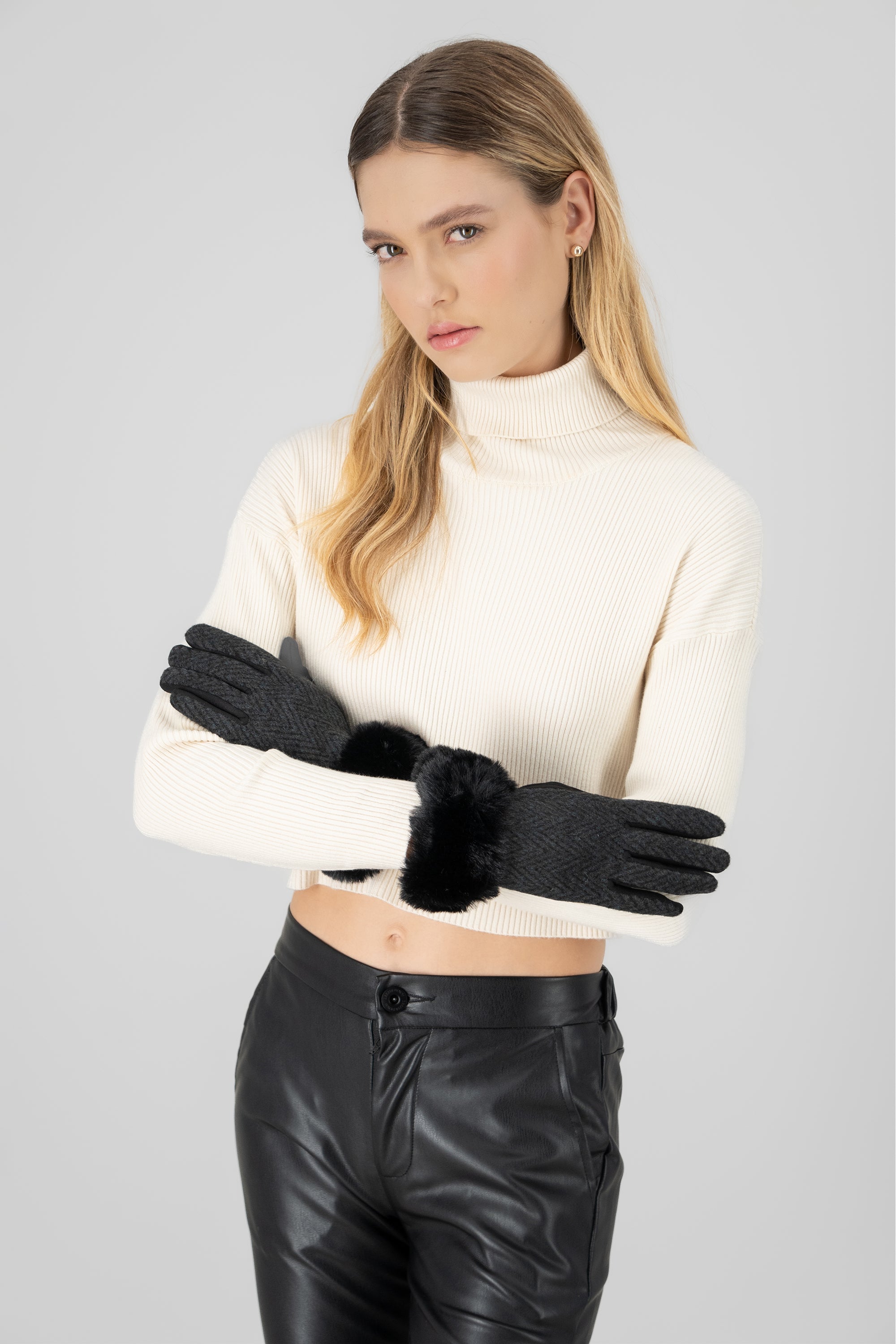 Guantes estampado geométrico peluche bicolor