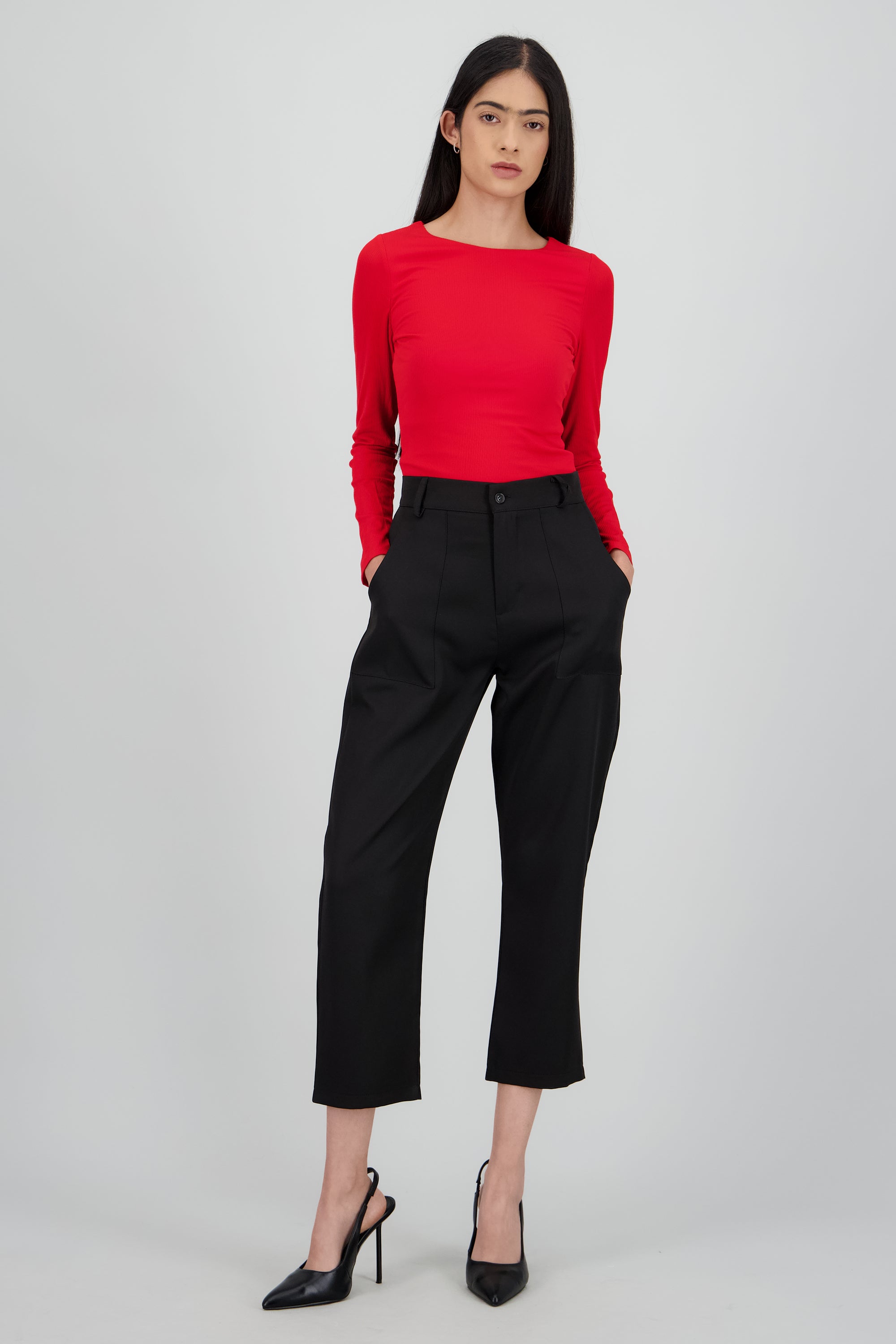 Pantalón Cintura Alta Capri Bolsas