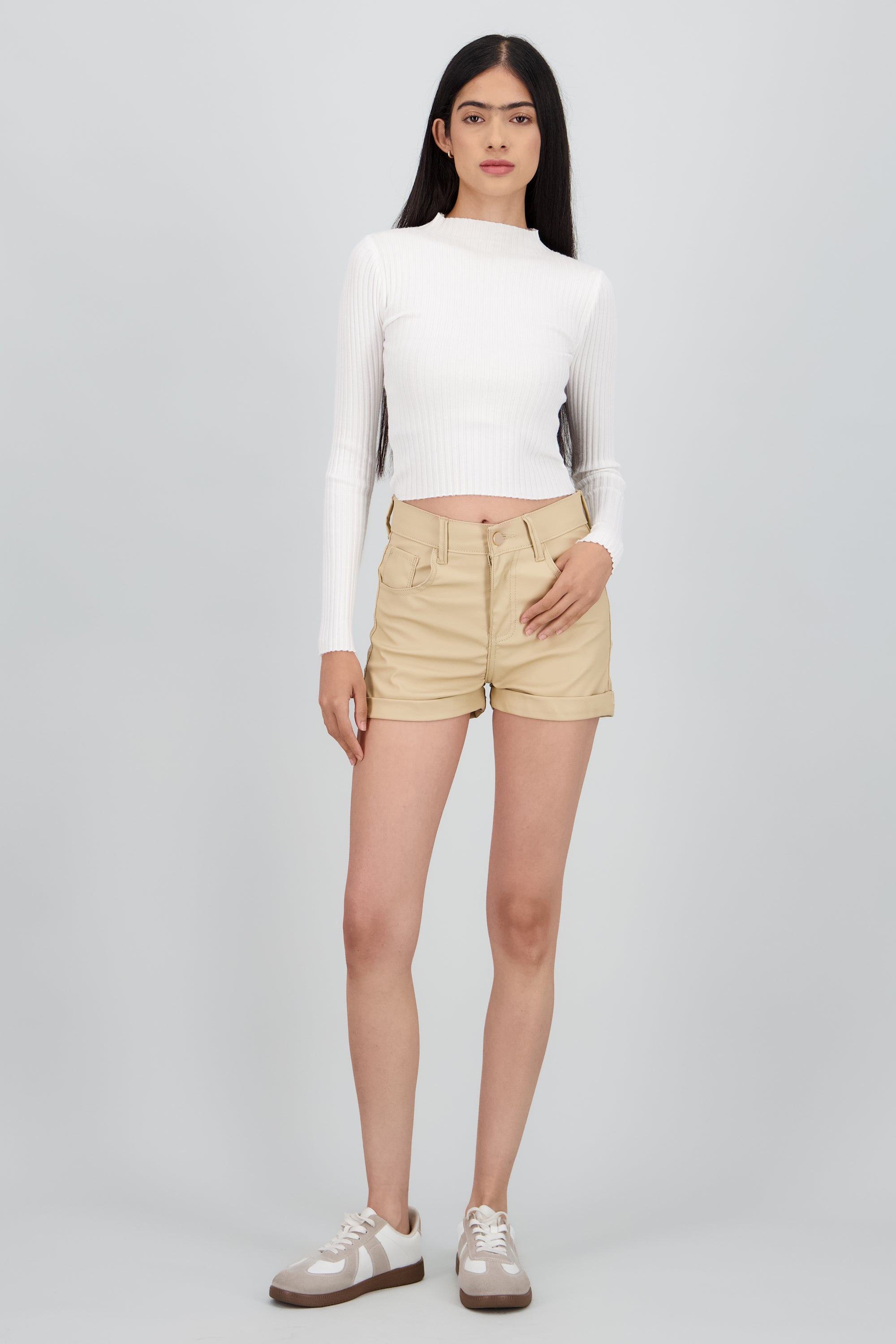 Efecto Piel Shorts De Piel Short Efecto Piel Stradivarius España