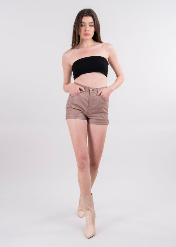 Short Efecto Piel Dobladillo