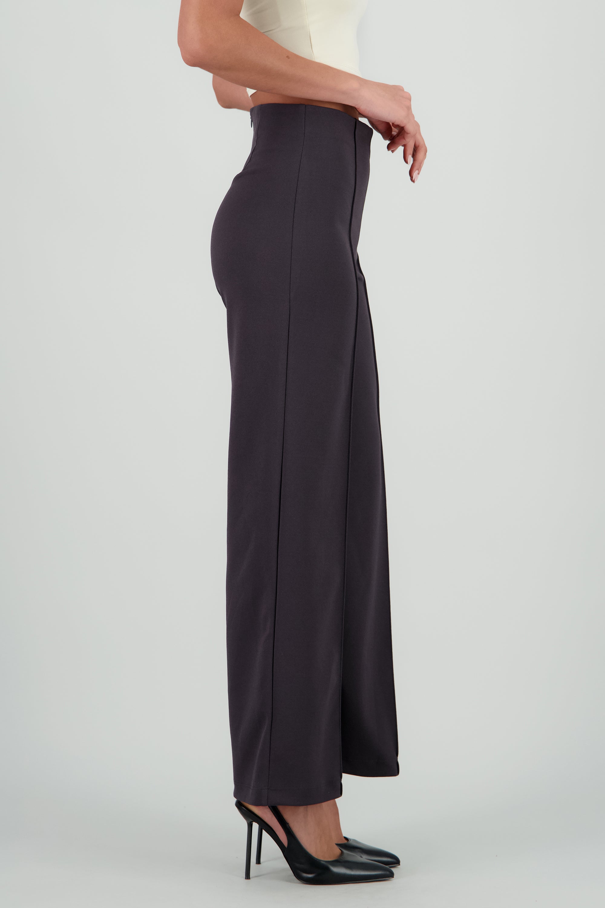 DARK GRAY