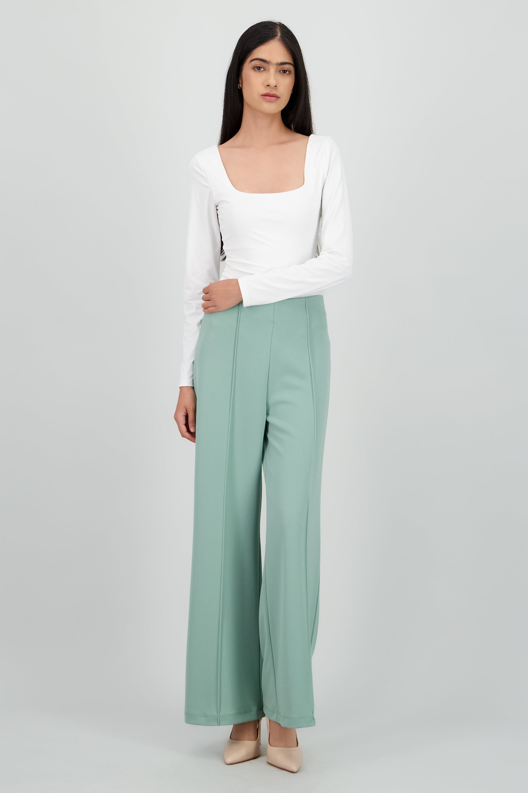 Pantalón Amplio Costura Frontal