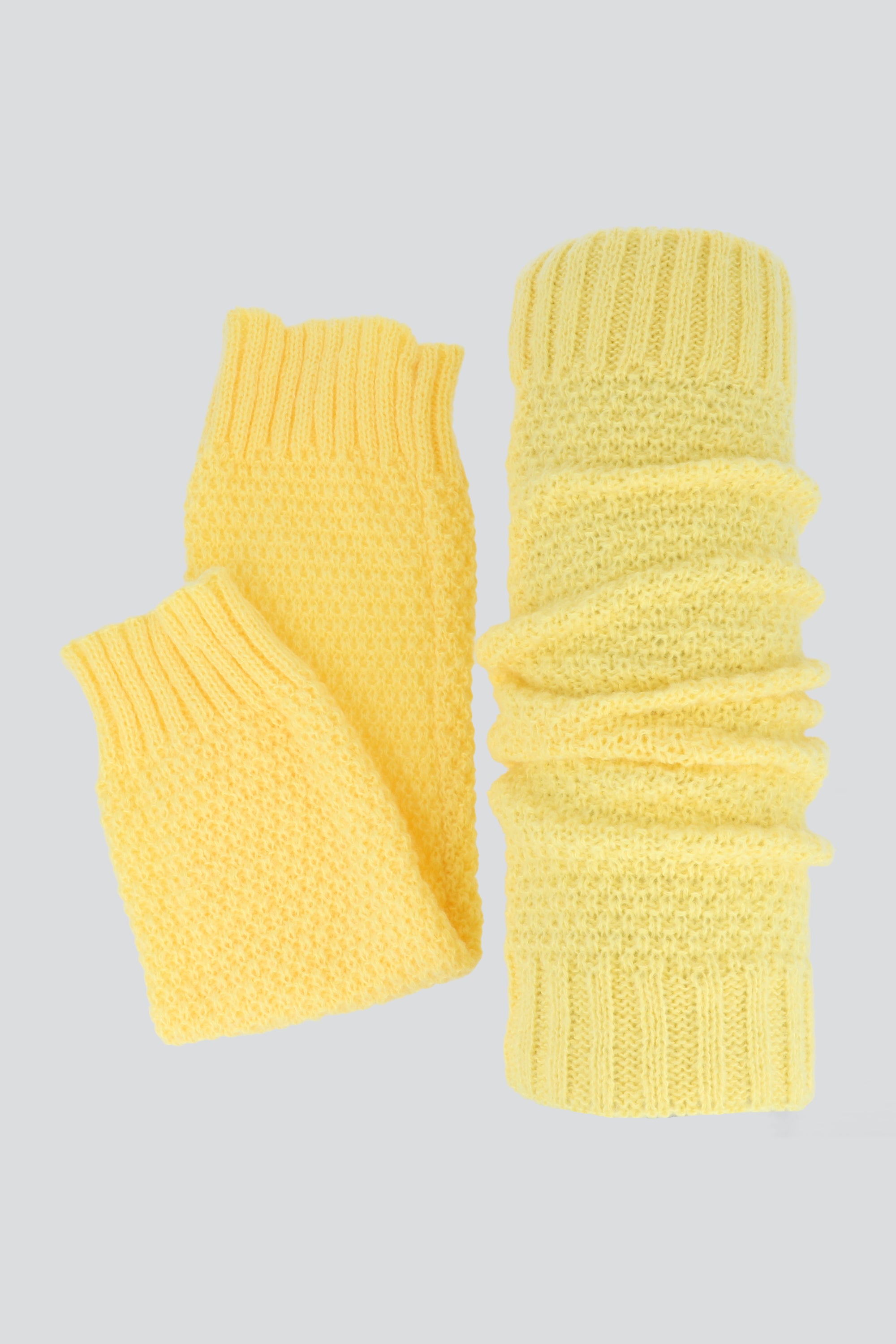 PASTEL YELLOW