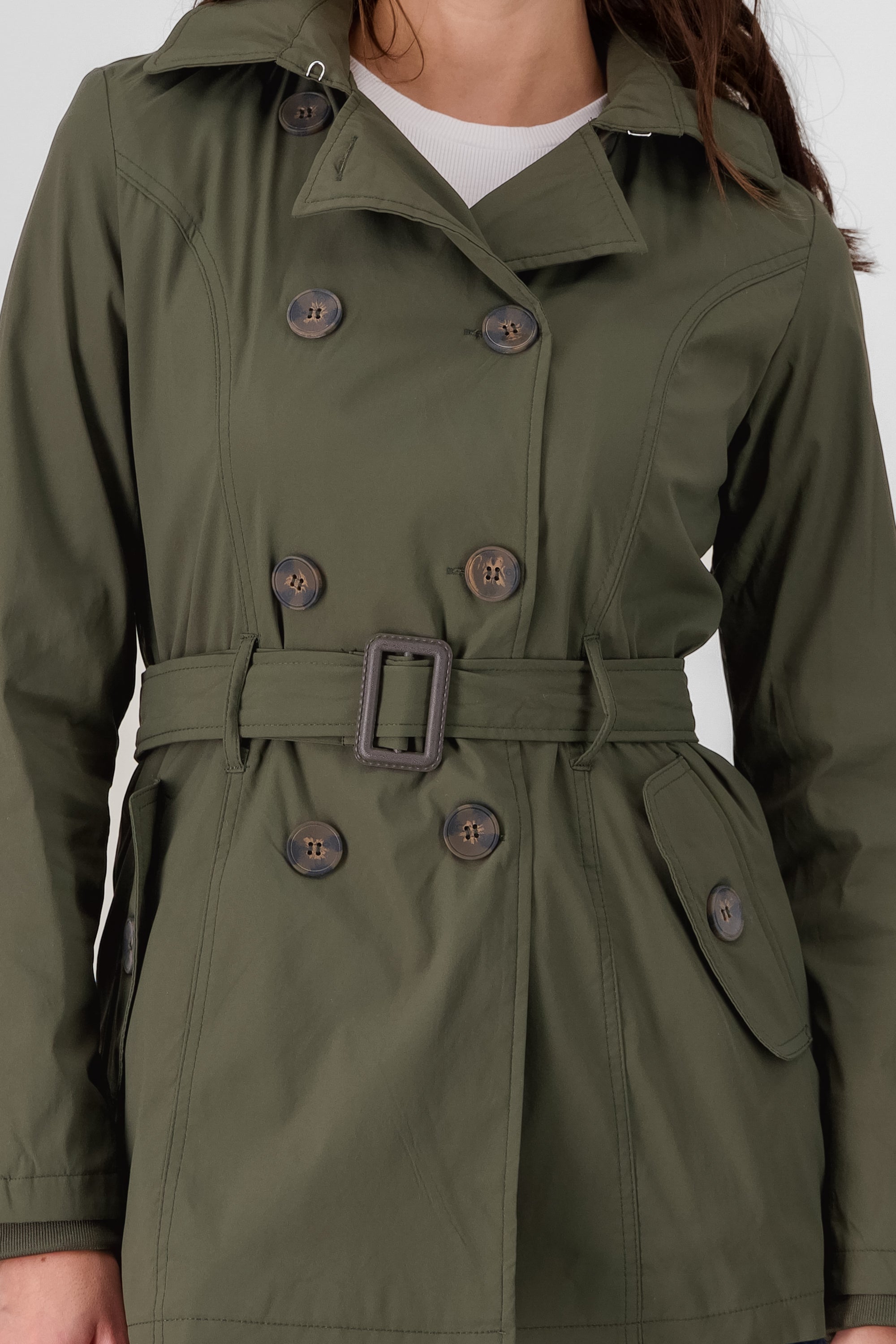 Gabardina monocolor botones cinturón