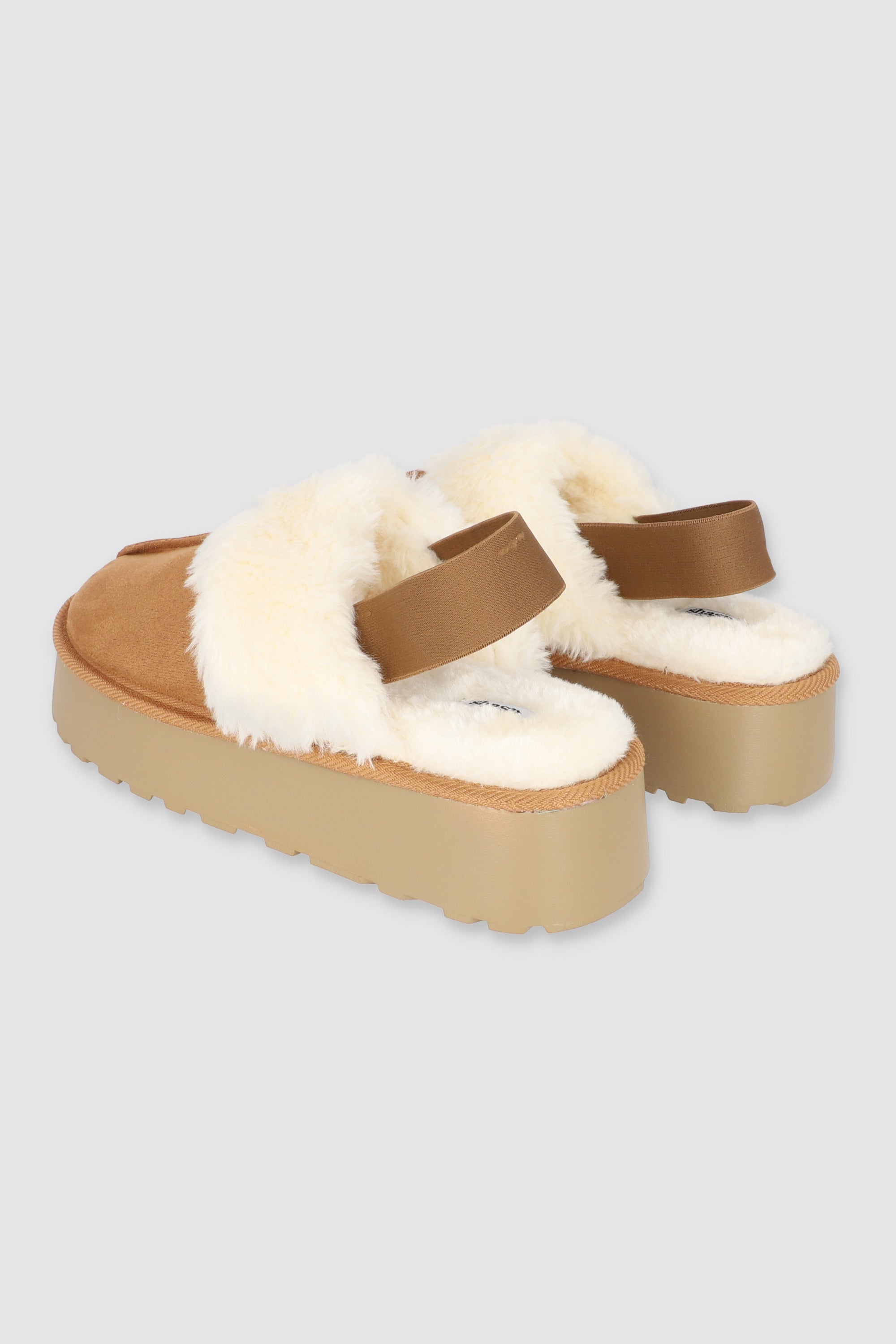 Panfufla peluche plataforma