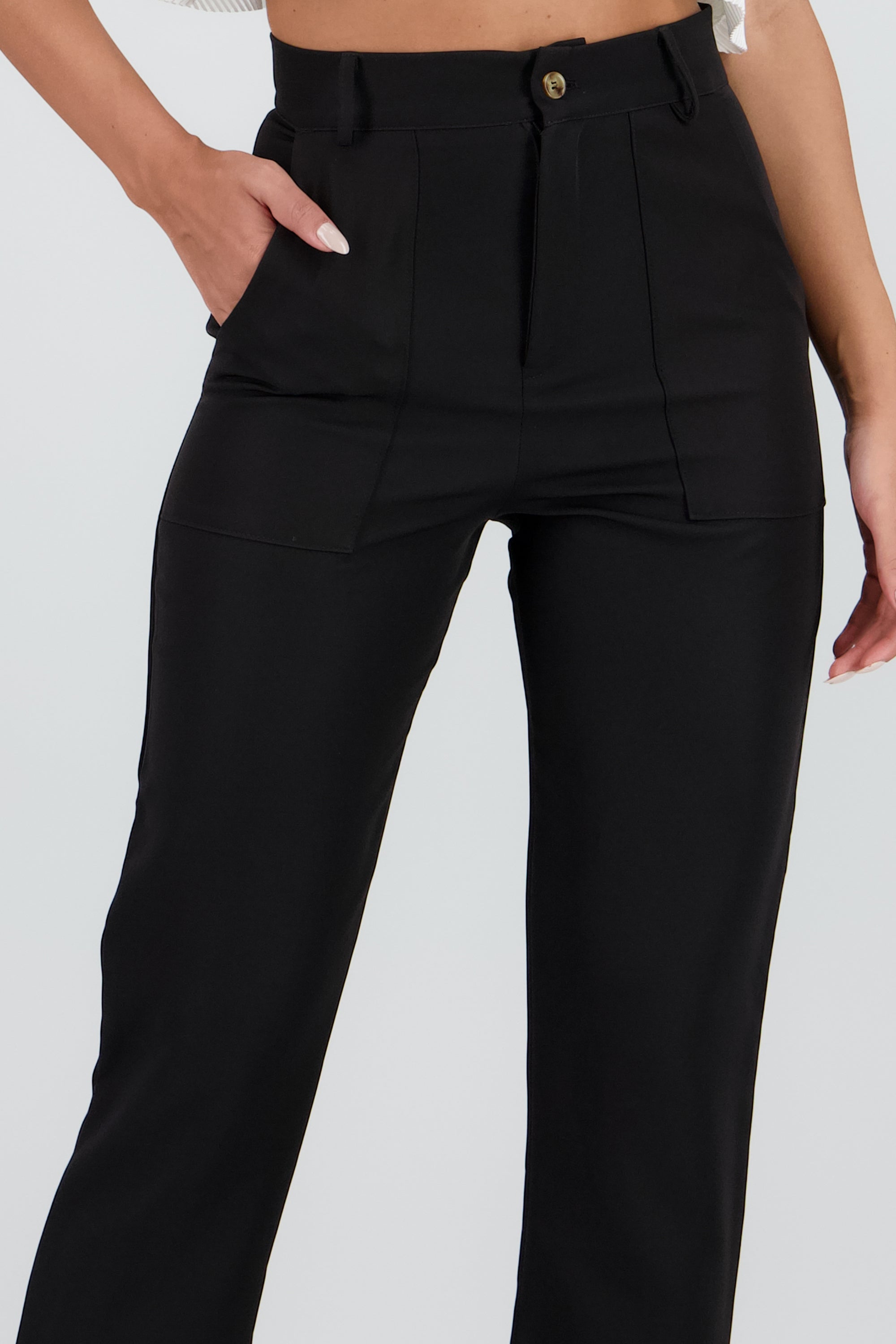 Pantalón Cintura Alta Bolsas