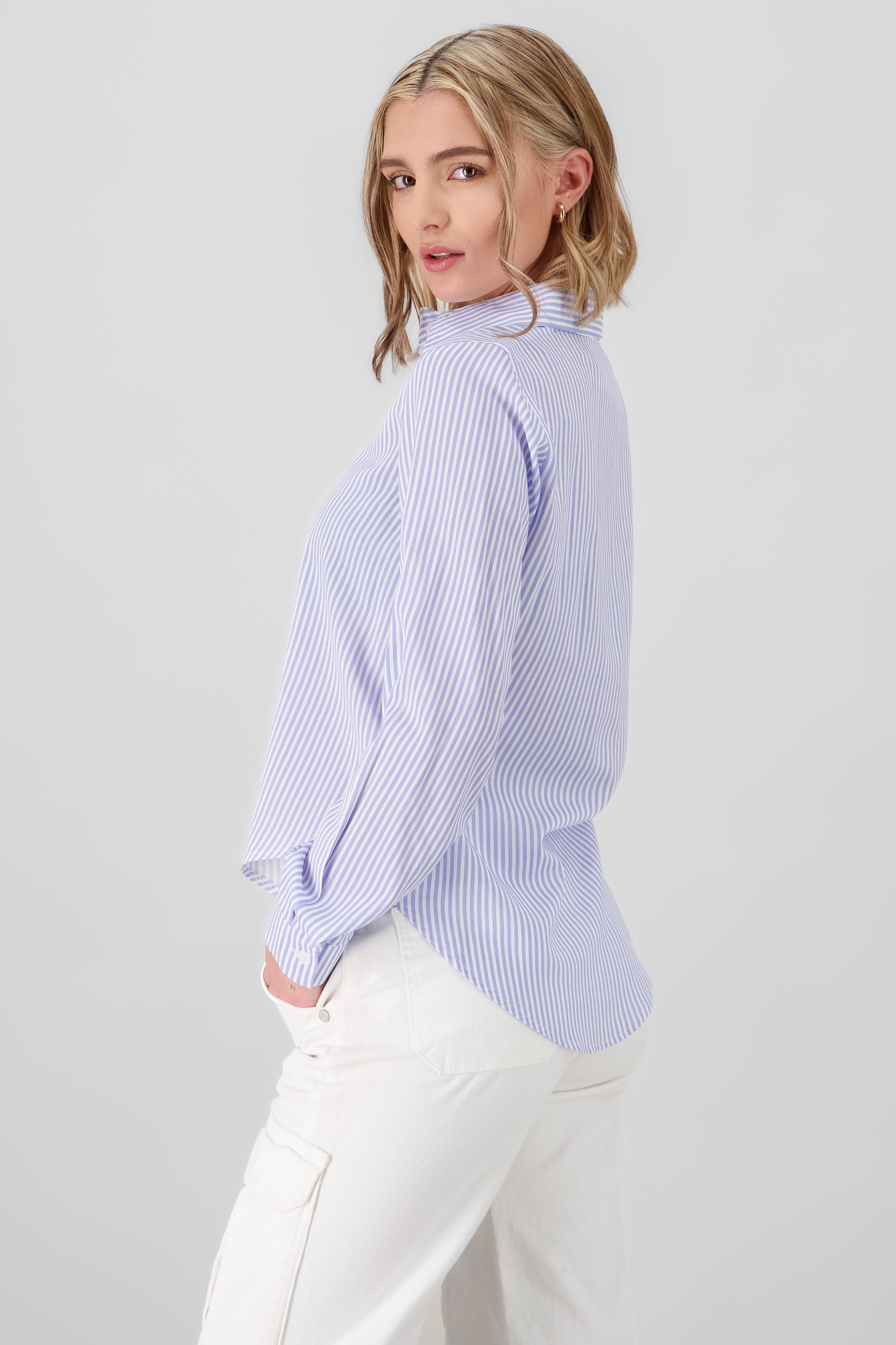 PASTEL BLUE