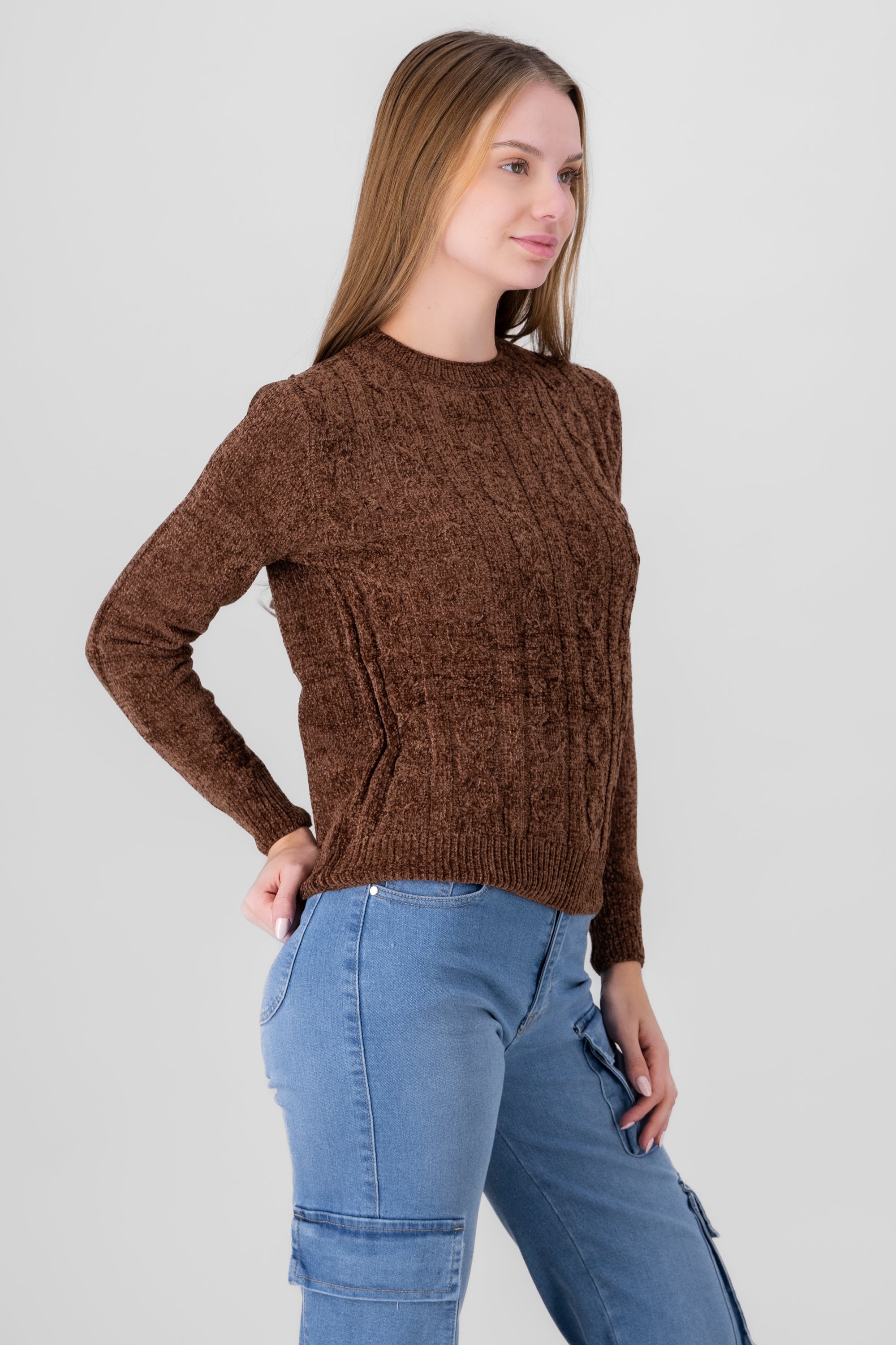 DARK BROWN