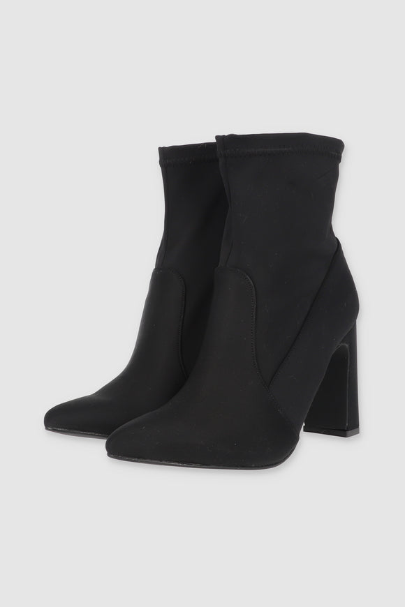 Botín puntal elástico