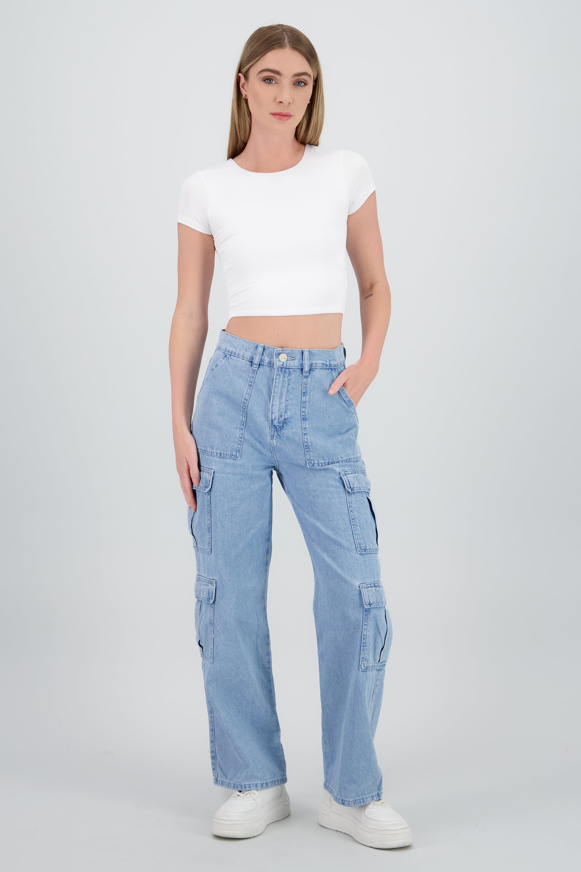 Ropa Casual Pantalon Con Bolsas A Los Lados De Mujer 1,8 Mil