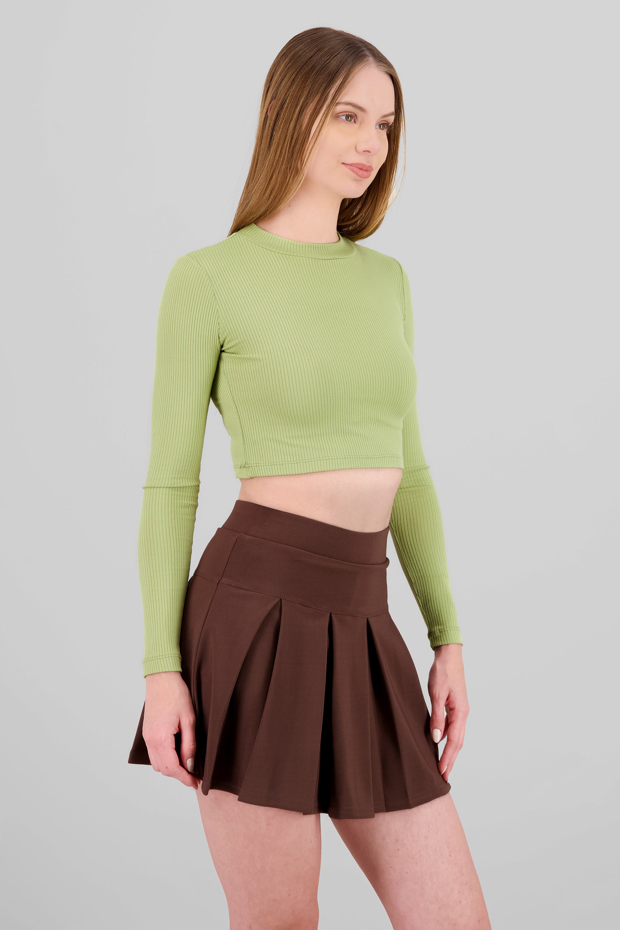 LIGHT GREEN