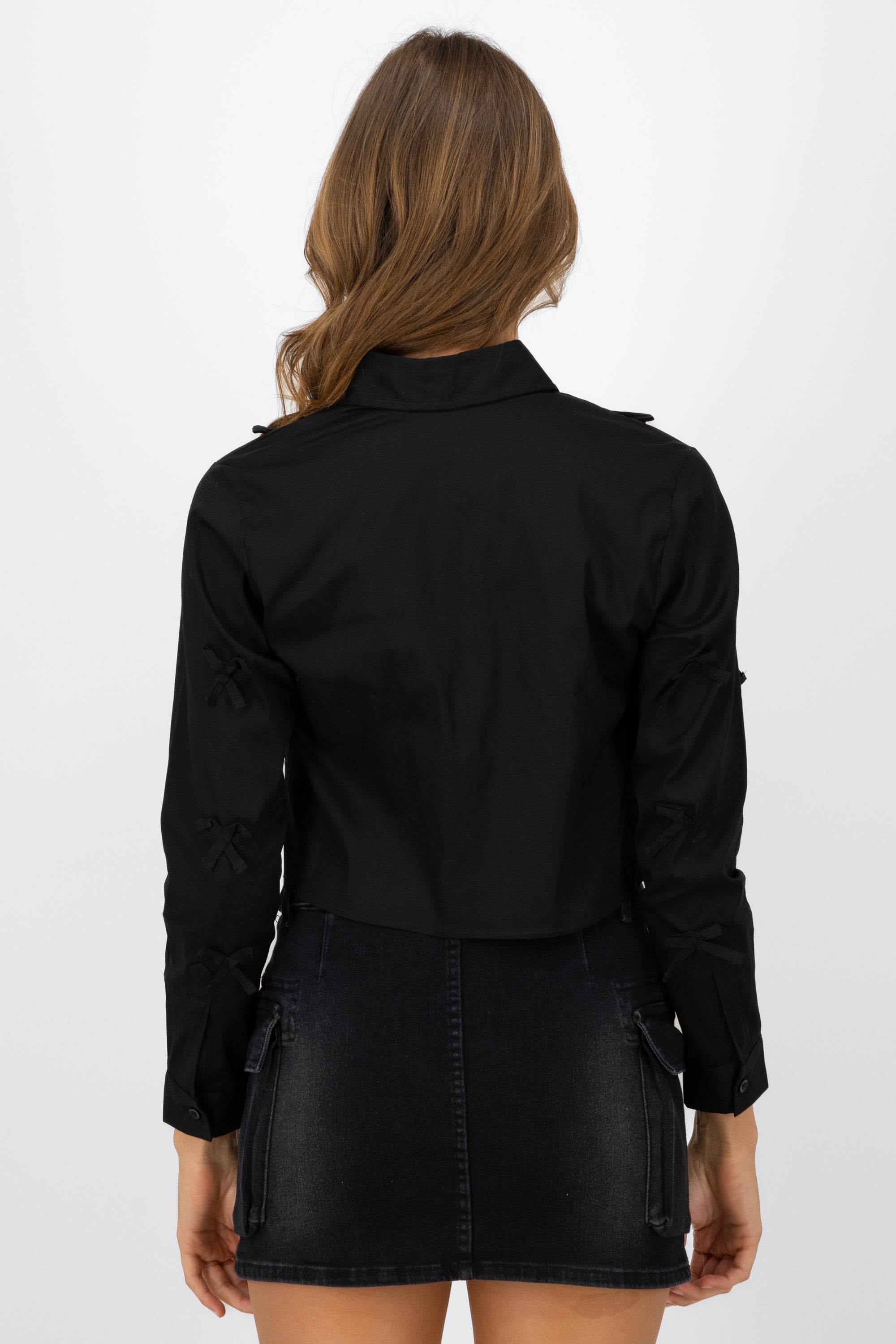 Camisa crop detalle moños