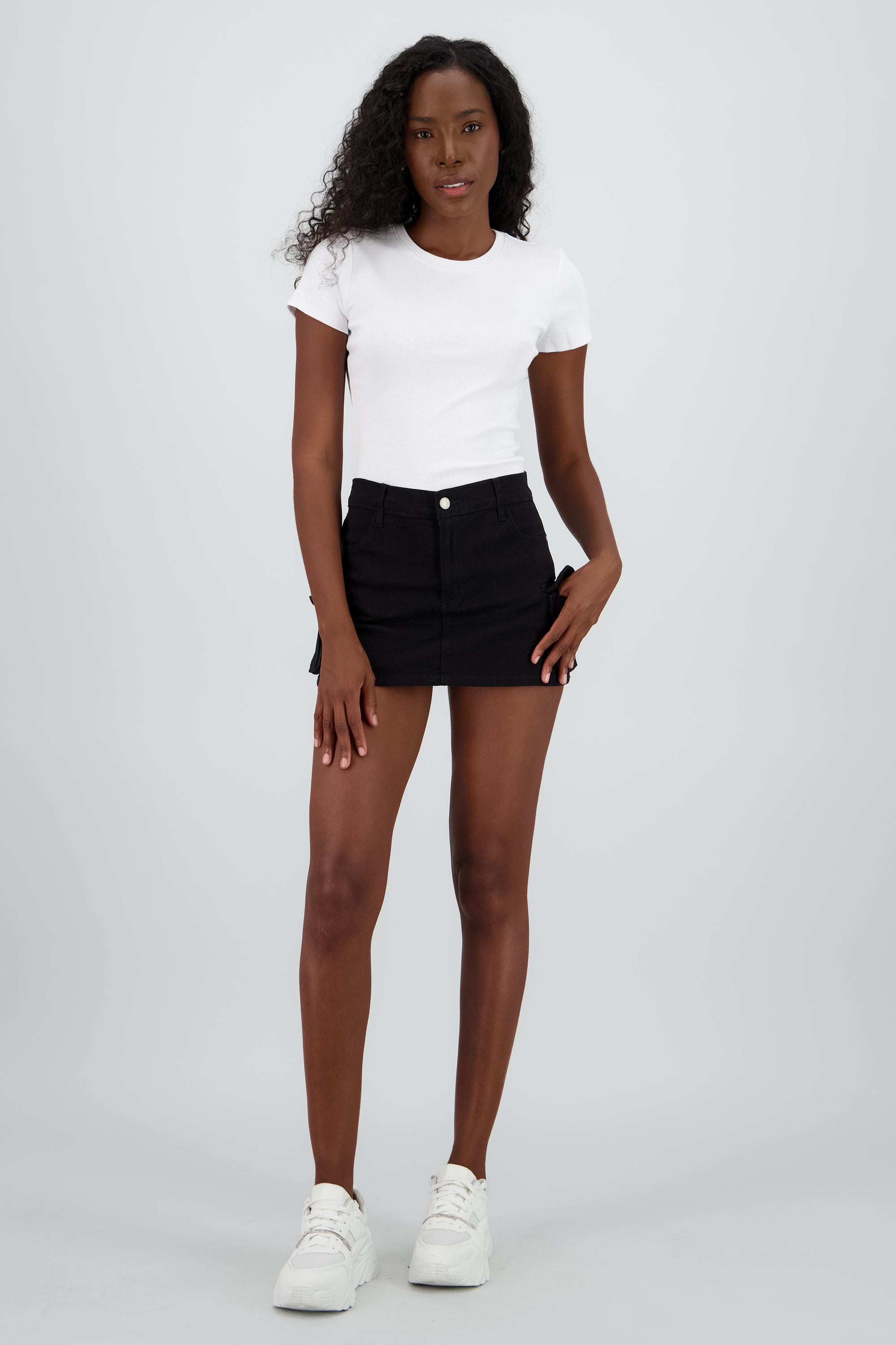 Falda short cargo 2 bolsas parche