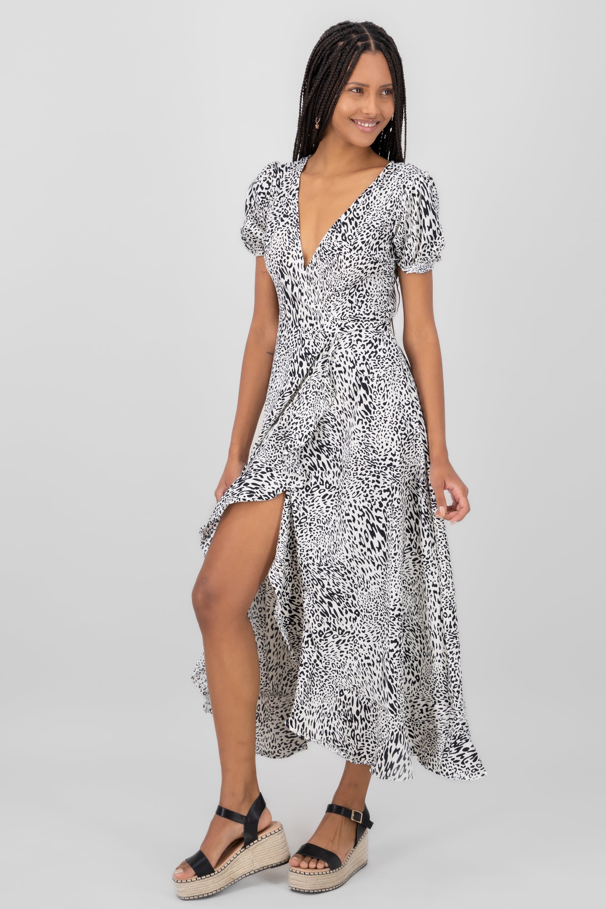 Maxi vestido animal print manga corta - Main Image