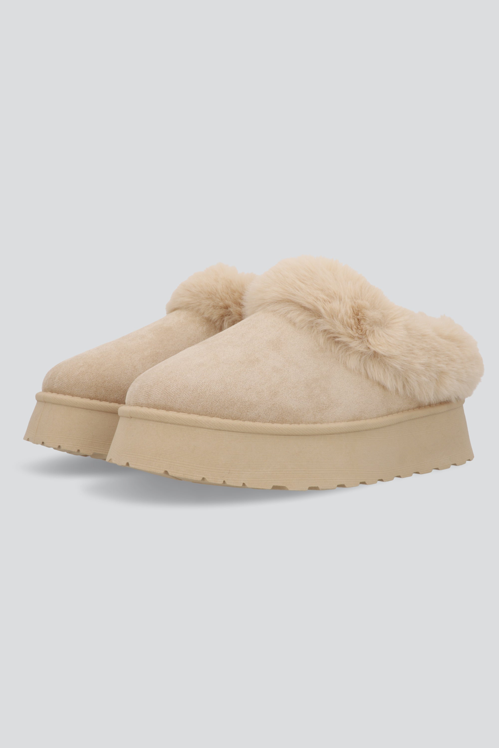 Pantufla Peluda Mula