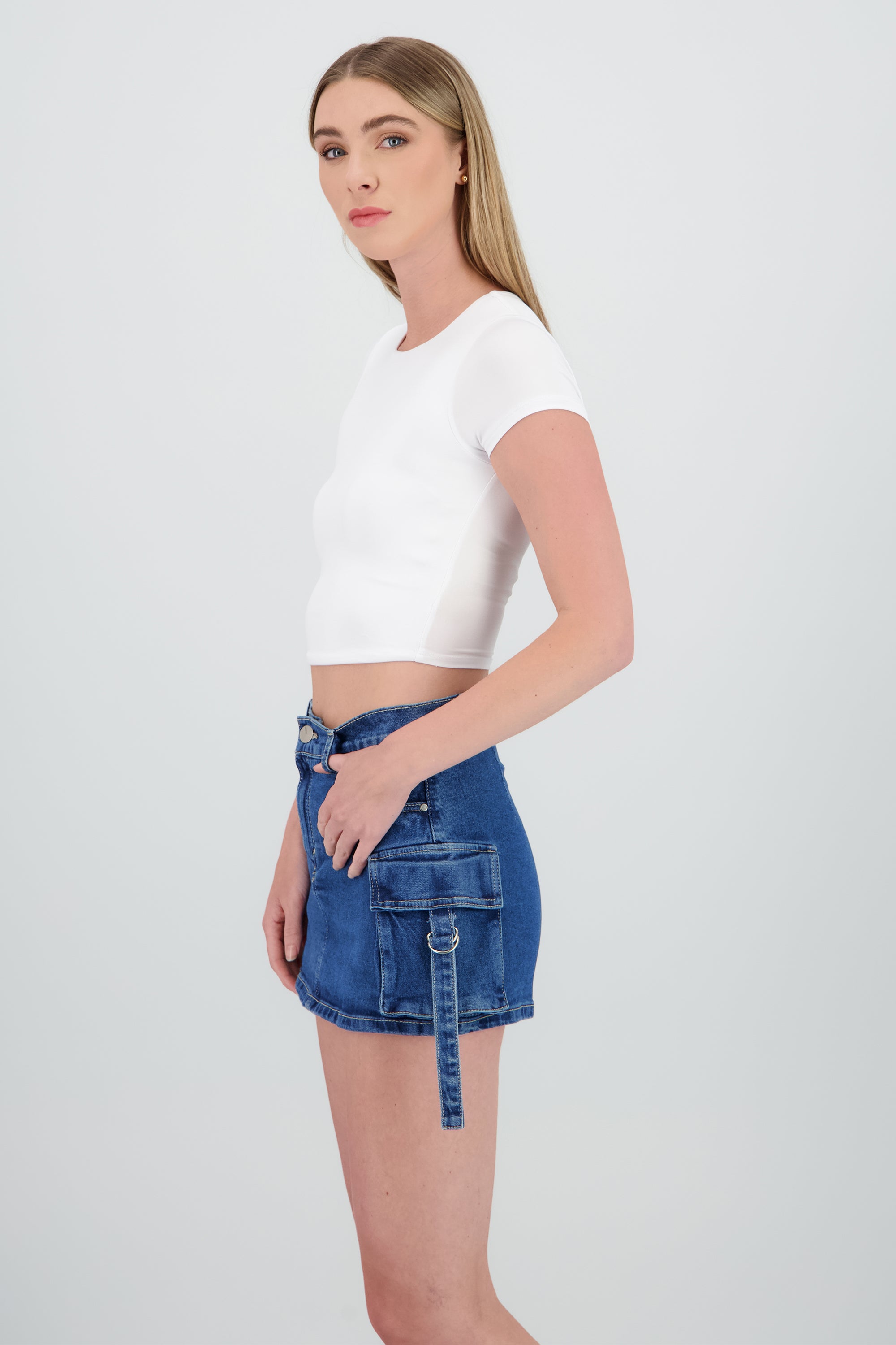 Top de doble tela con manga corta lisa