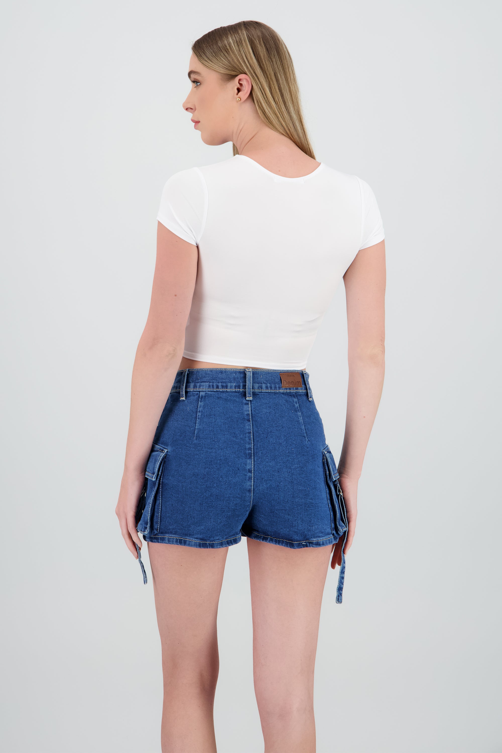 Top de doble tela con manga corta lisa