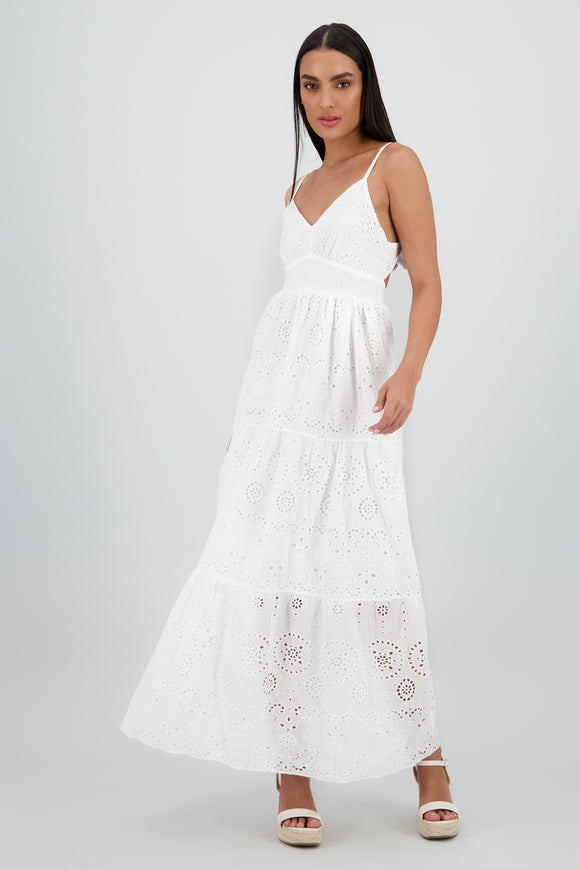 Vestido maxi textura bordado