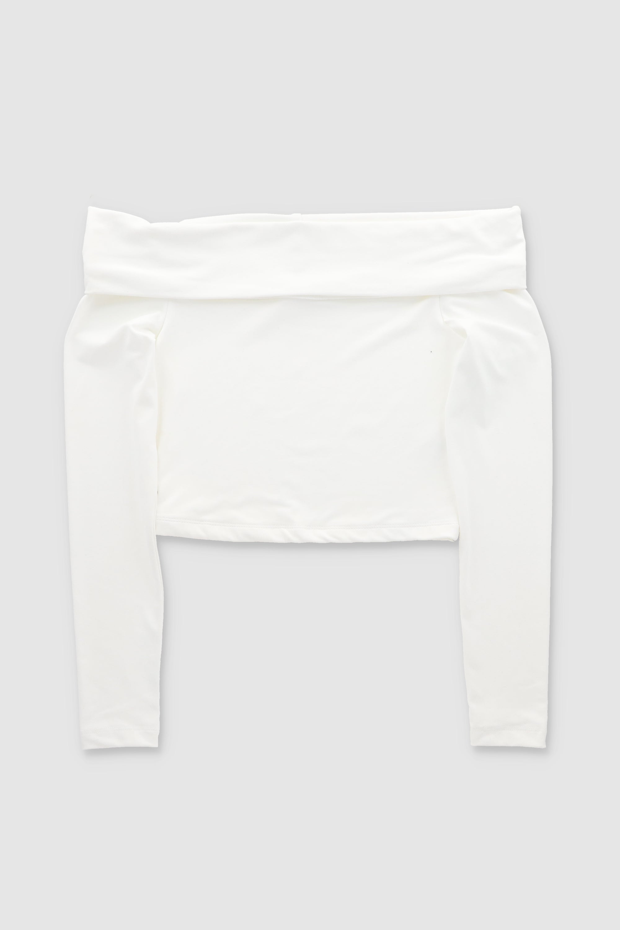 Top liso mangas off shoulder
