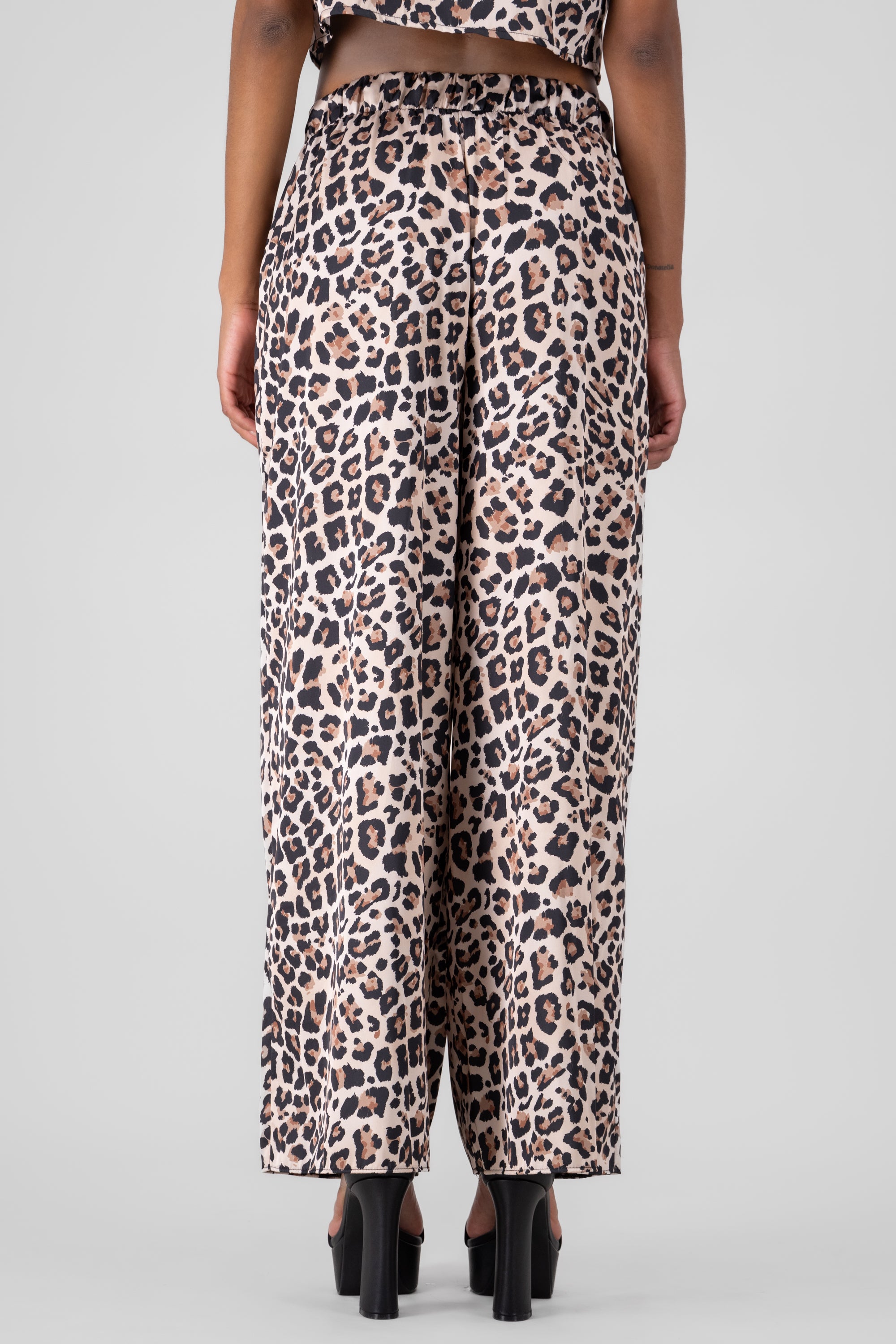 Pantalon amplio animal print