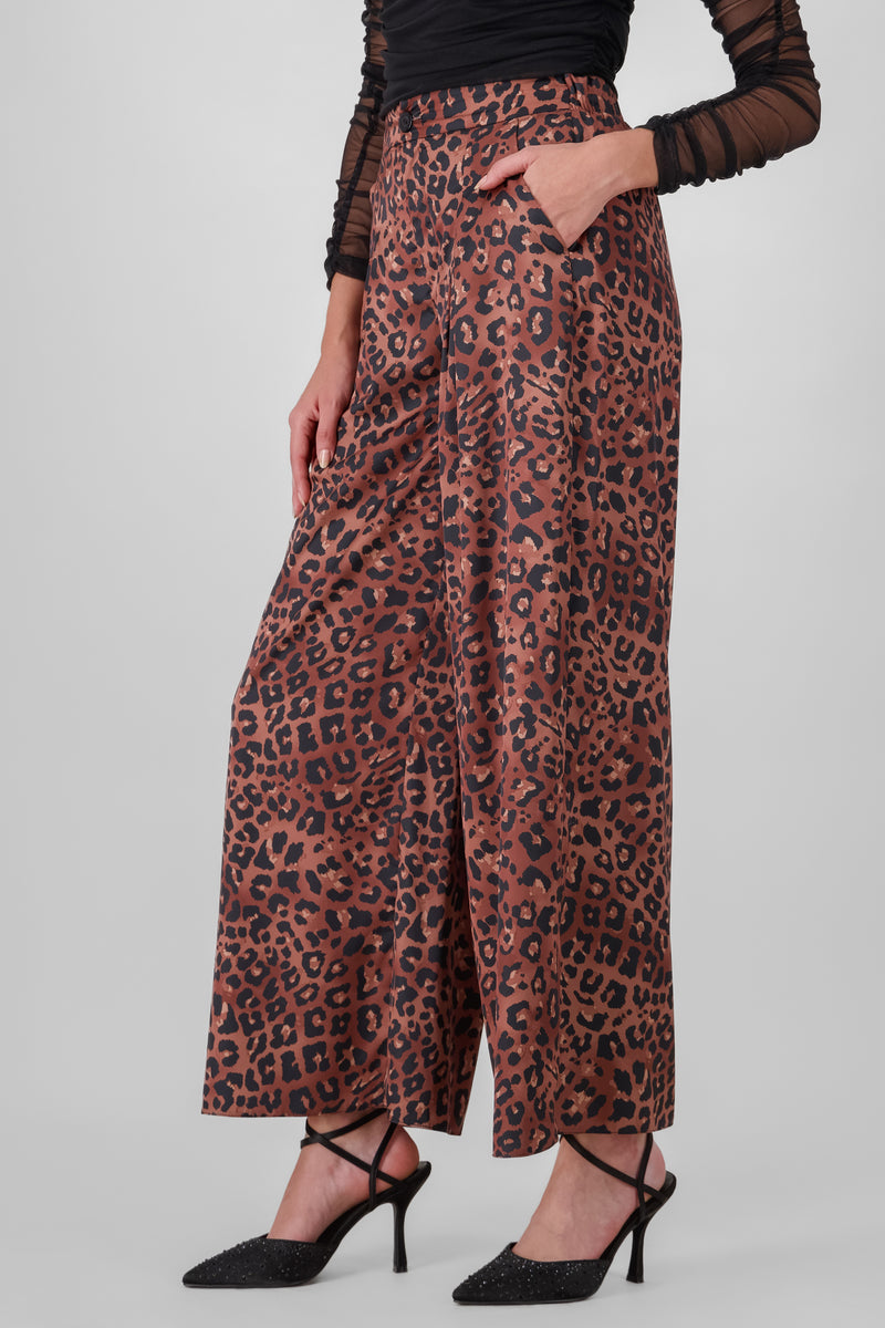 Pantalon amplio animal print - Main Image