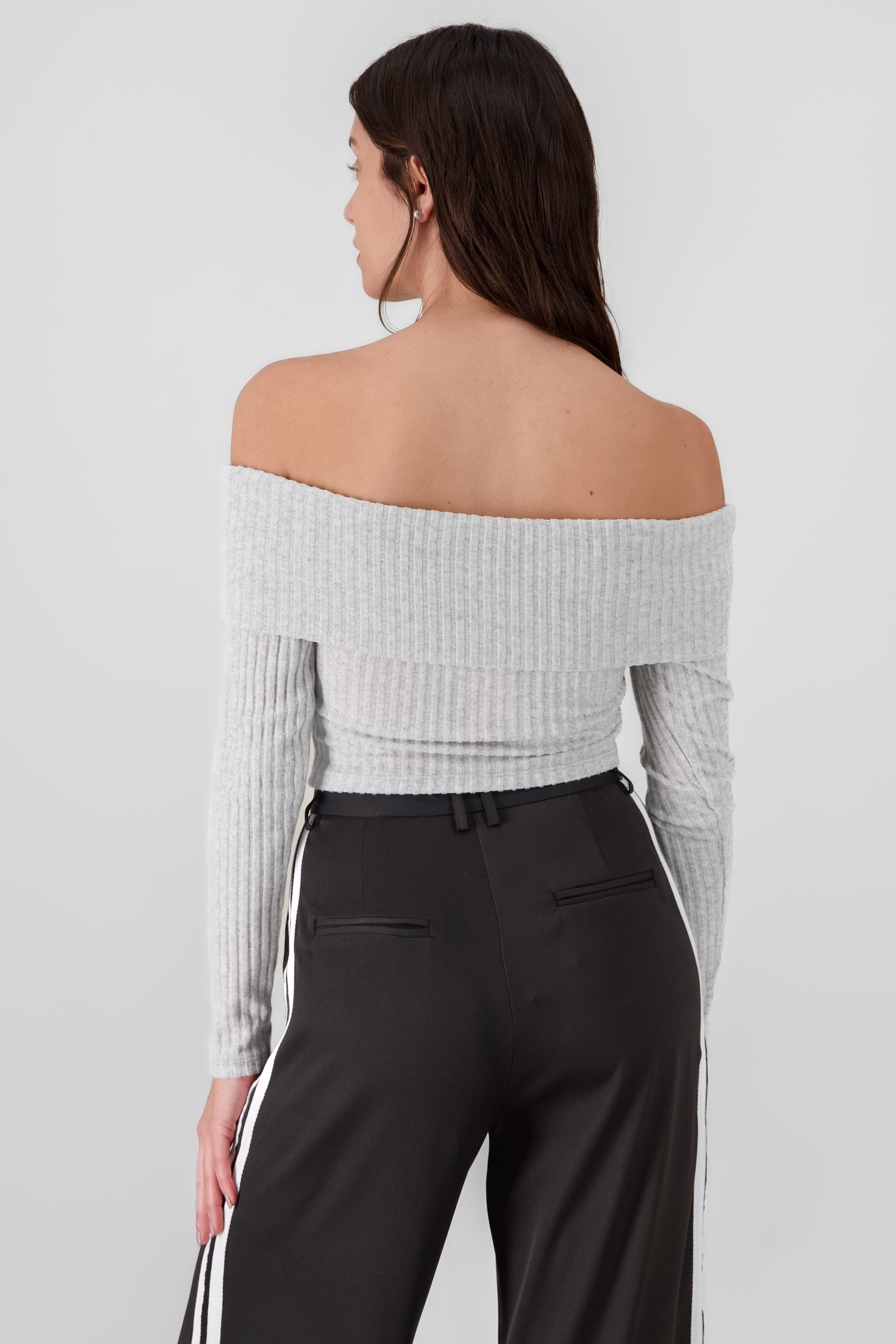 LIGHT GRAY