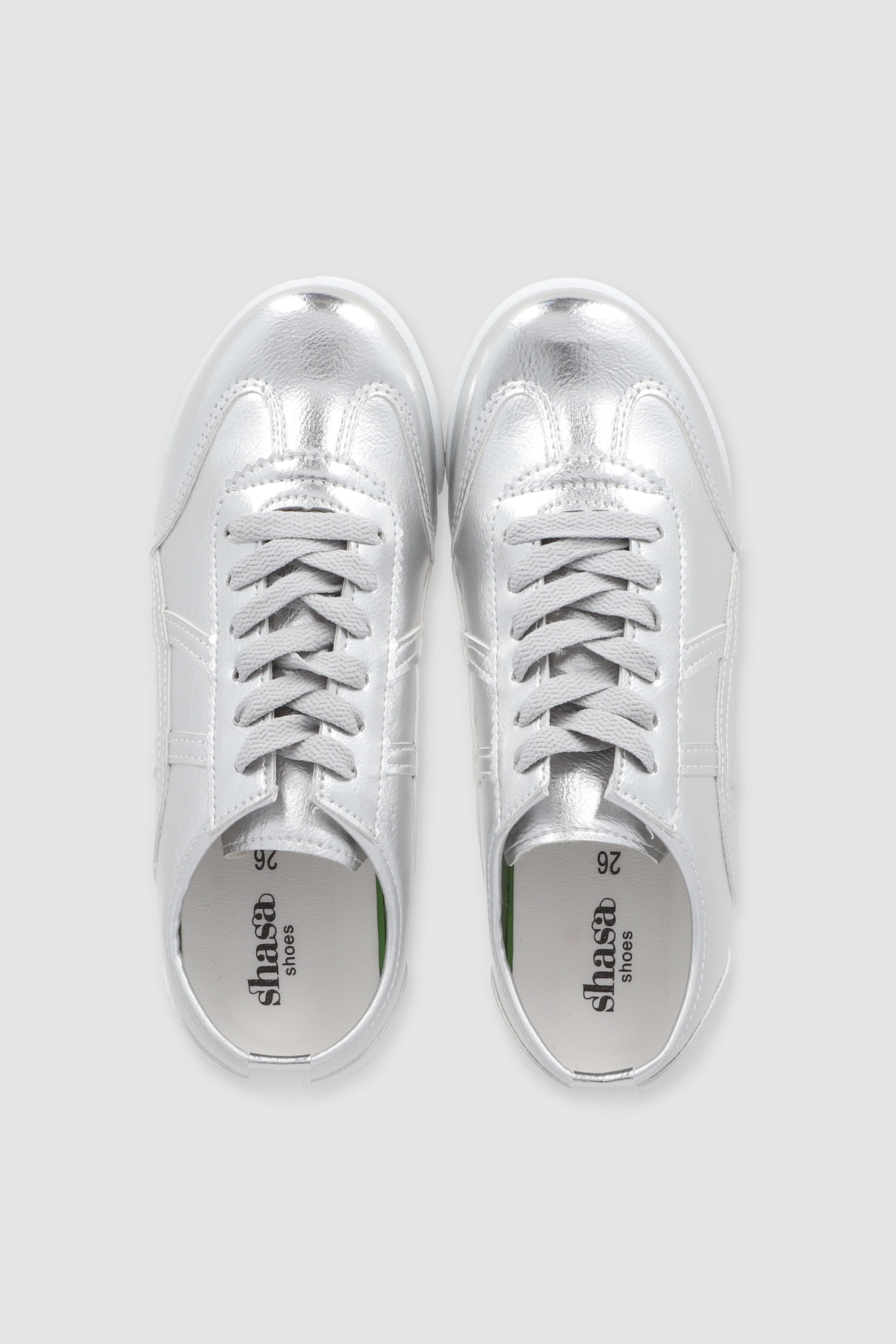 Tenis casual lineas metalico