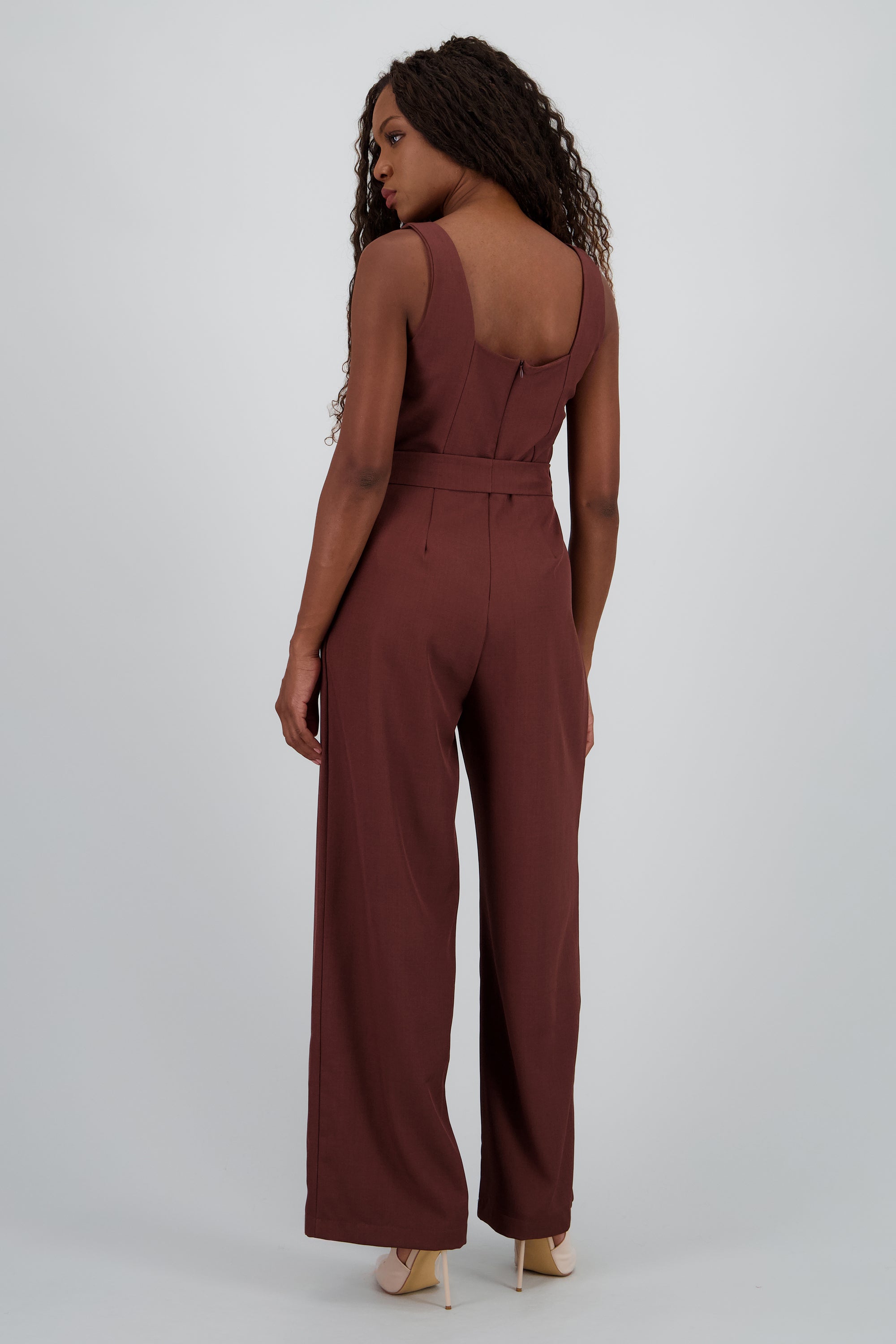 DARK BROWN