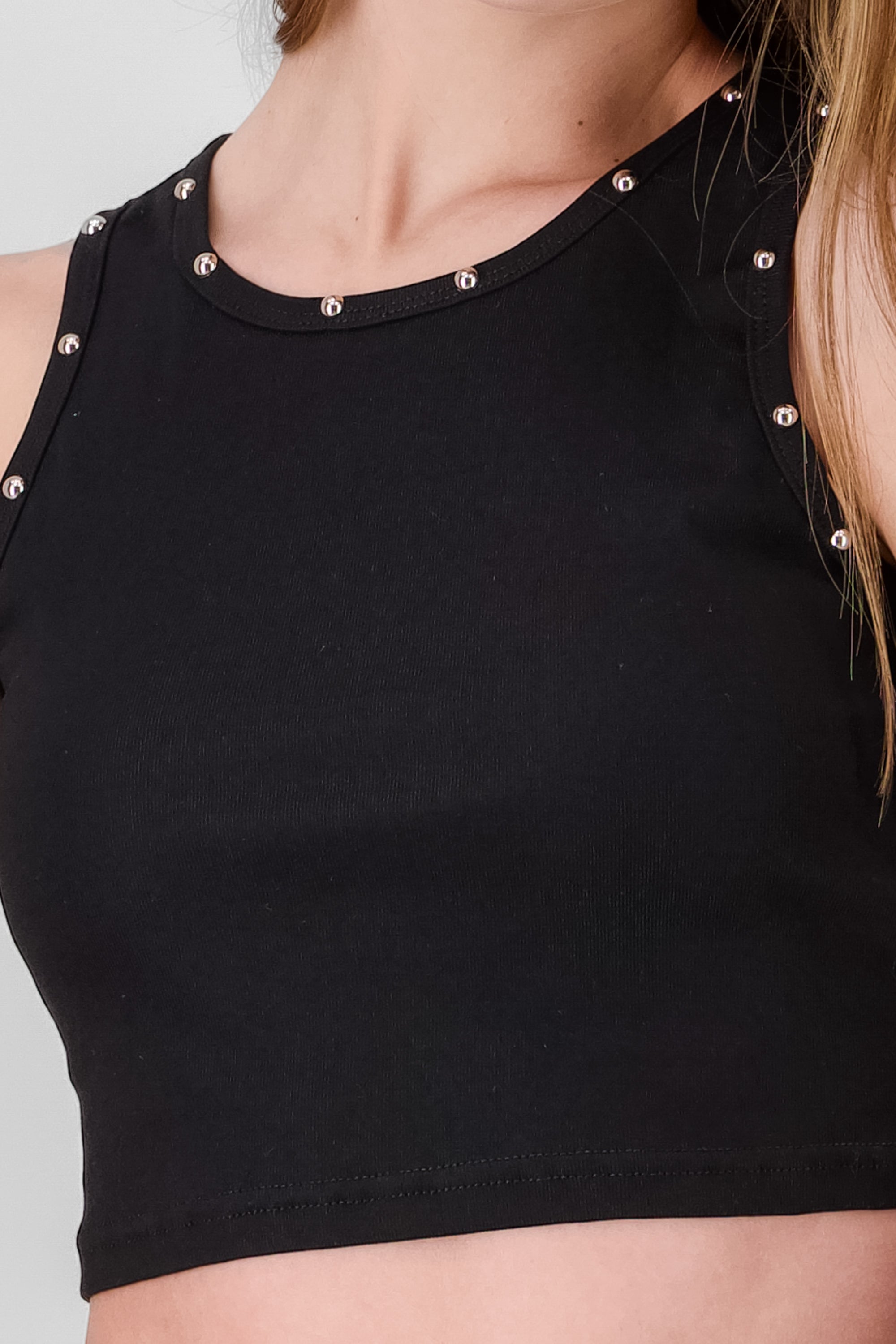 NEGRO