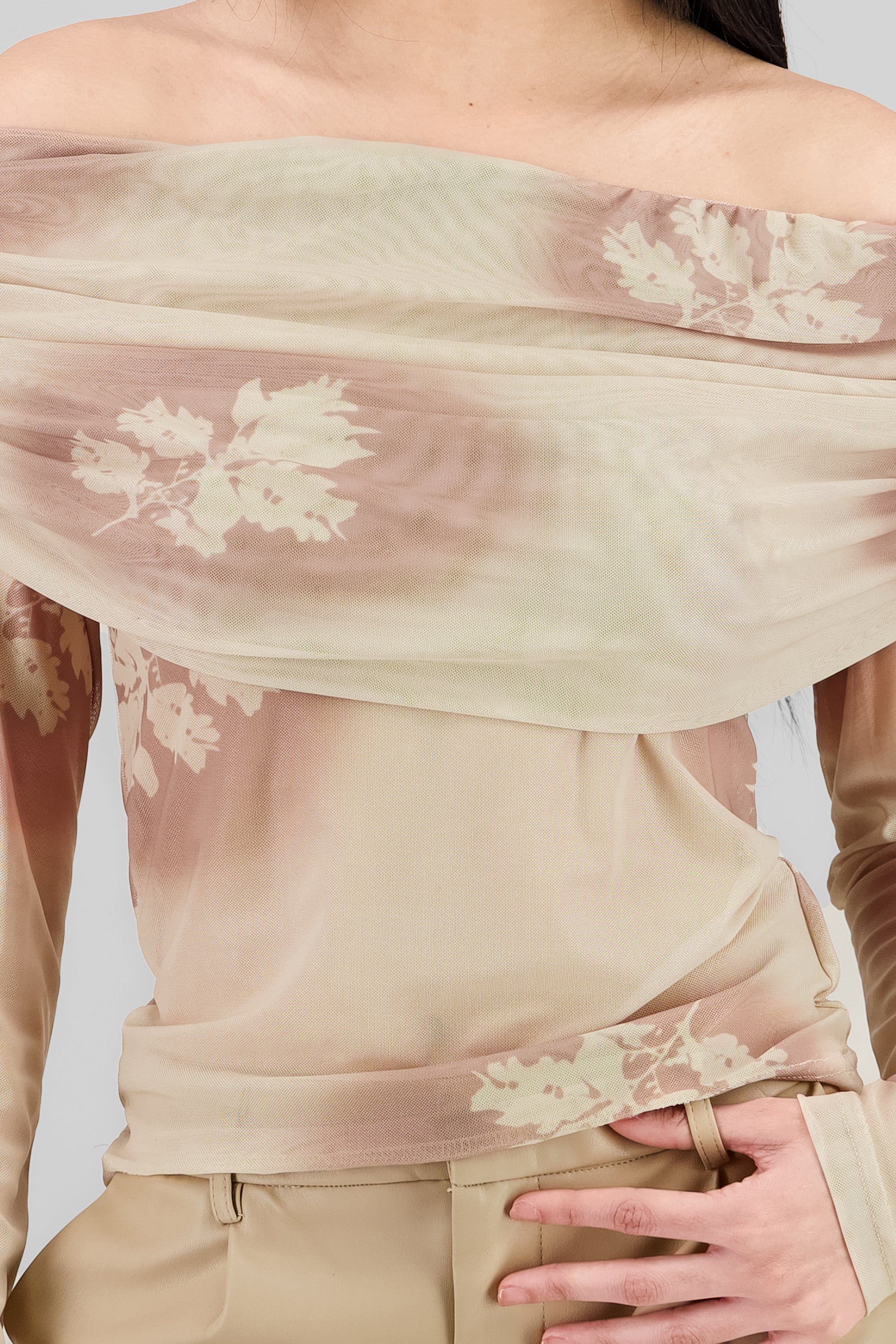 BEIGE