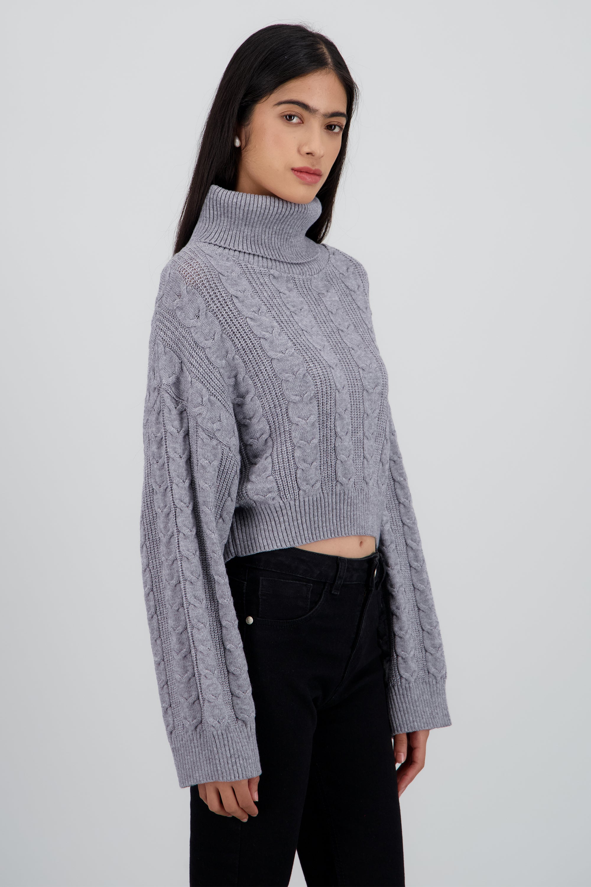 HEATHER GRAY