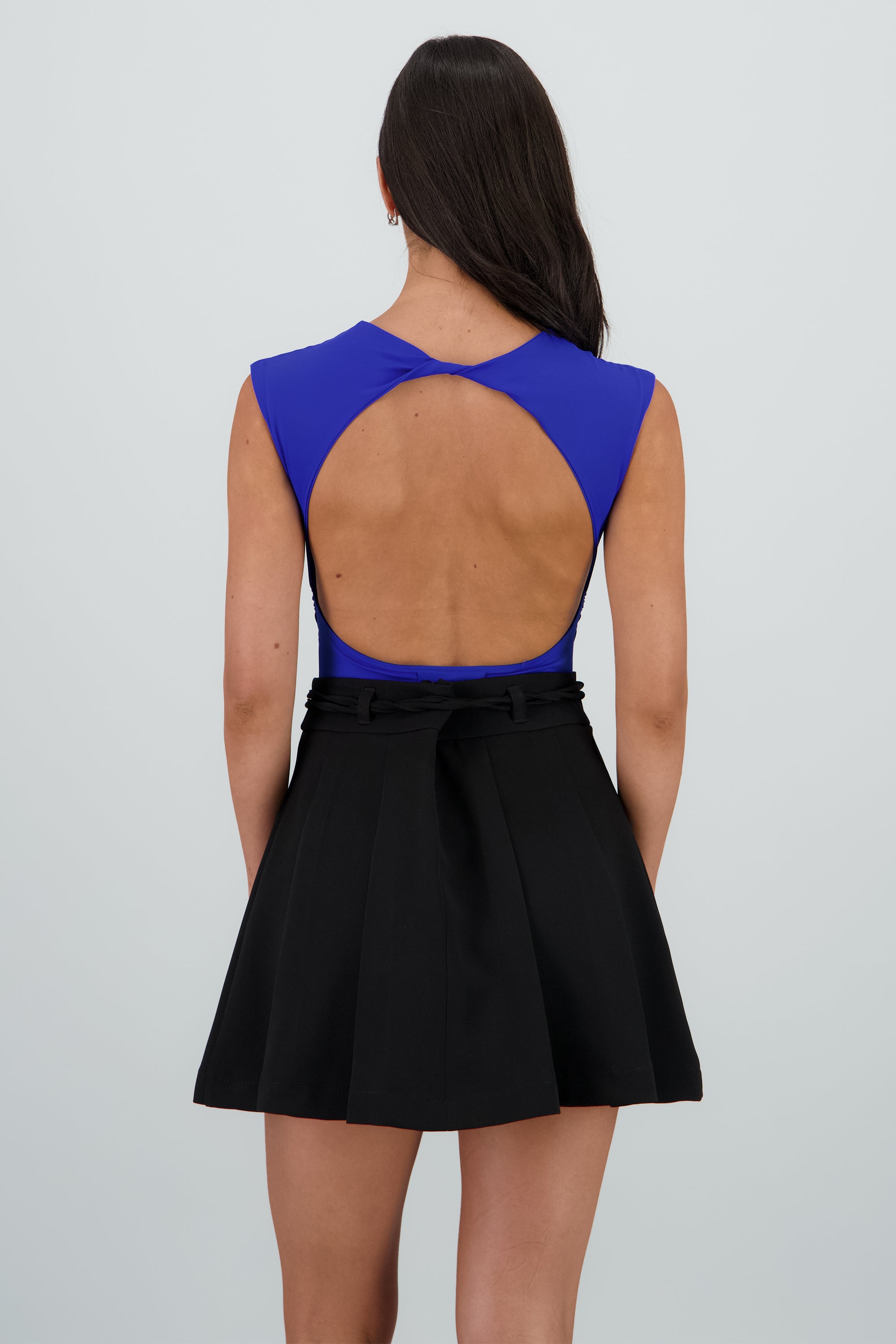 ROYAL BLUE
