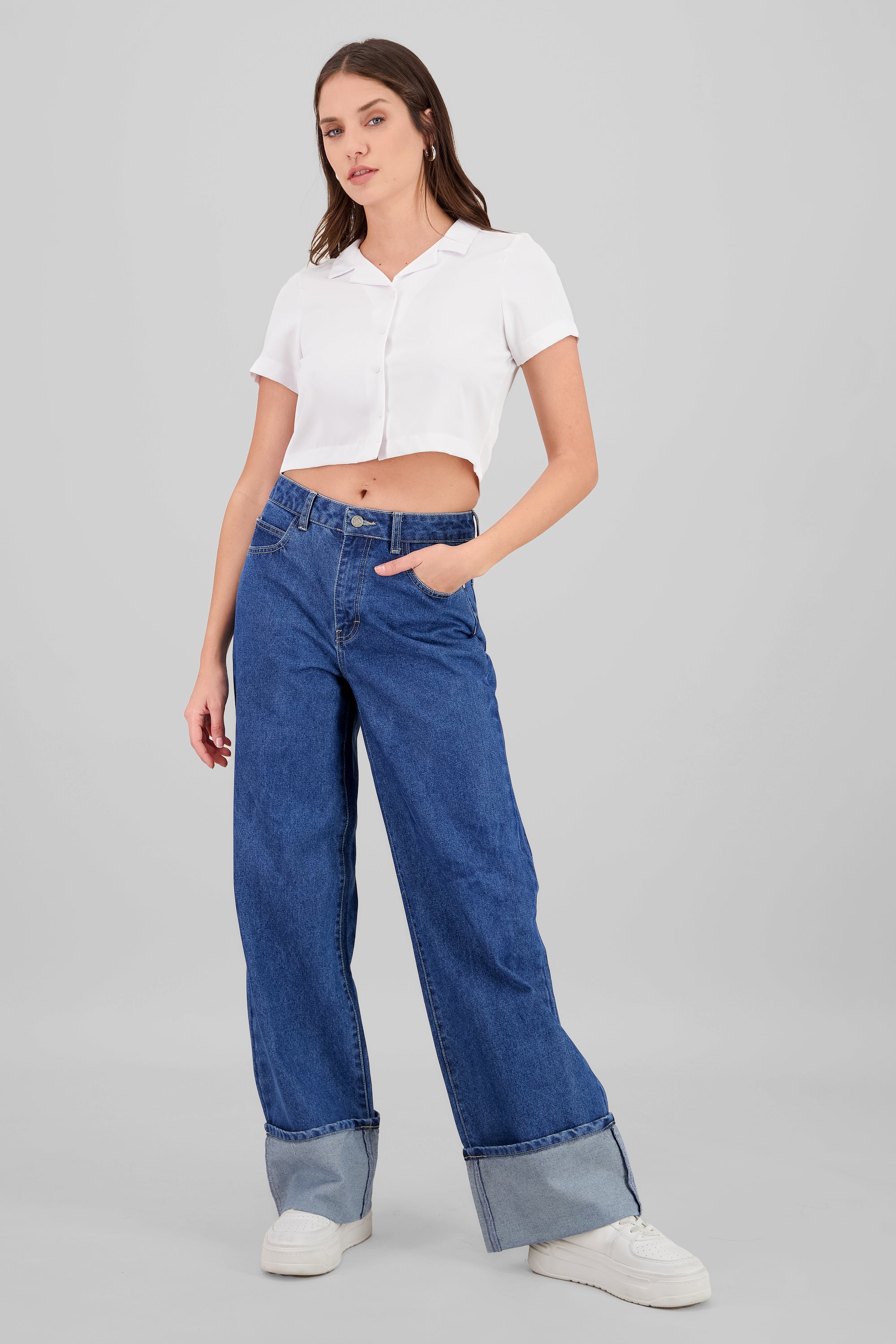 Jeans wide leg dobladillo ancho