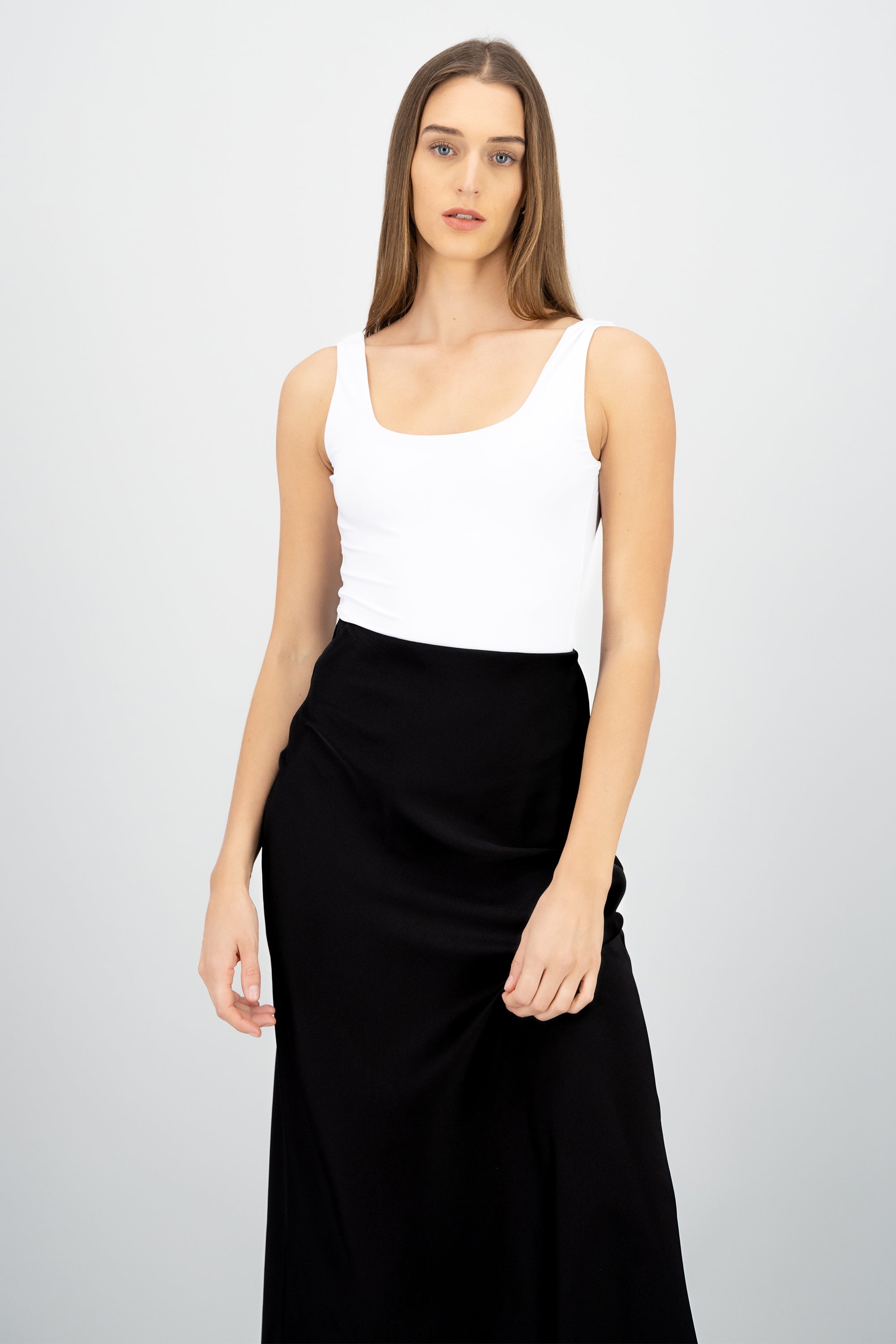 Body sin mangas escote espalda cuello redondo - Main Image