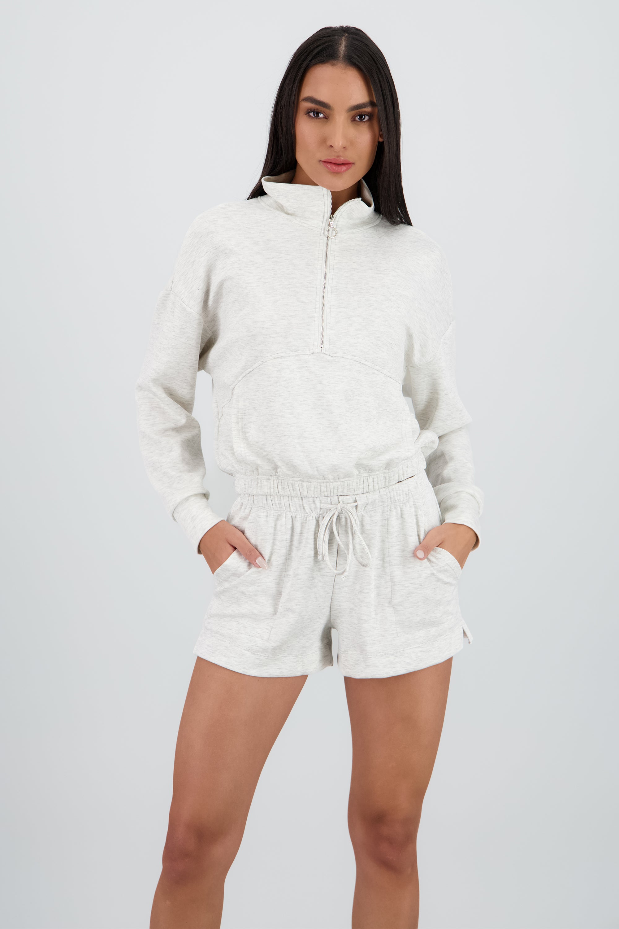 Sudadera cuello alto con cierre CREMA
