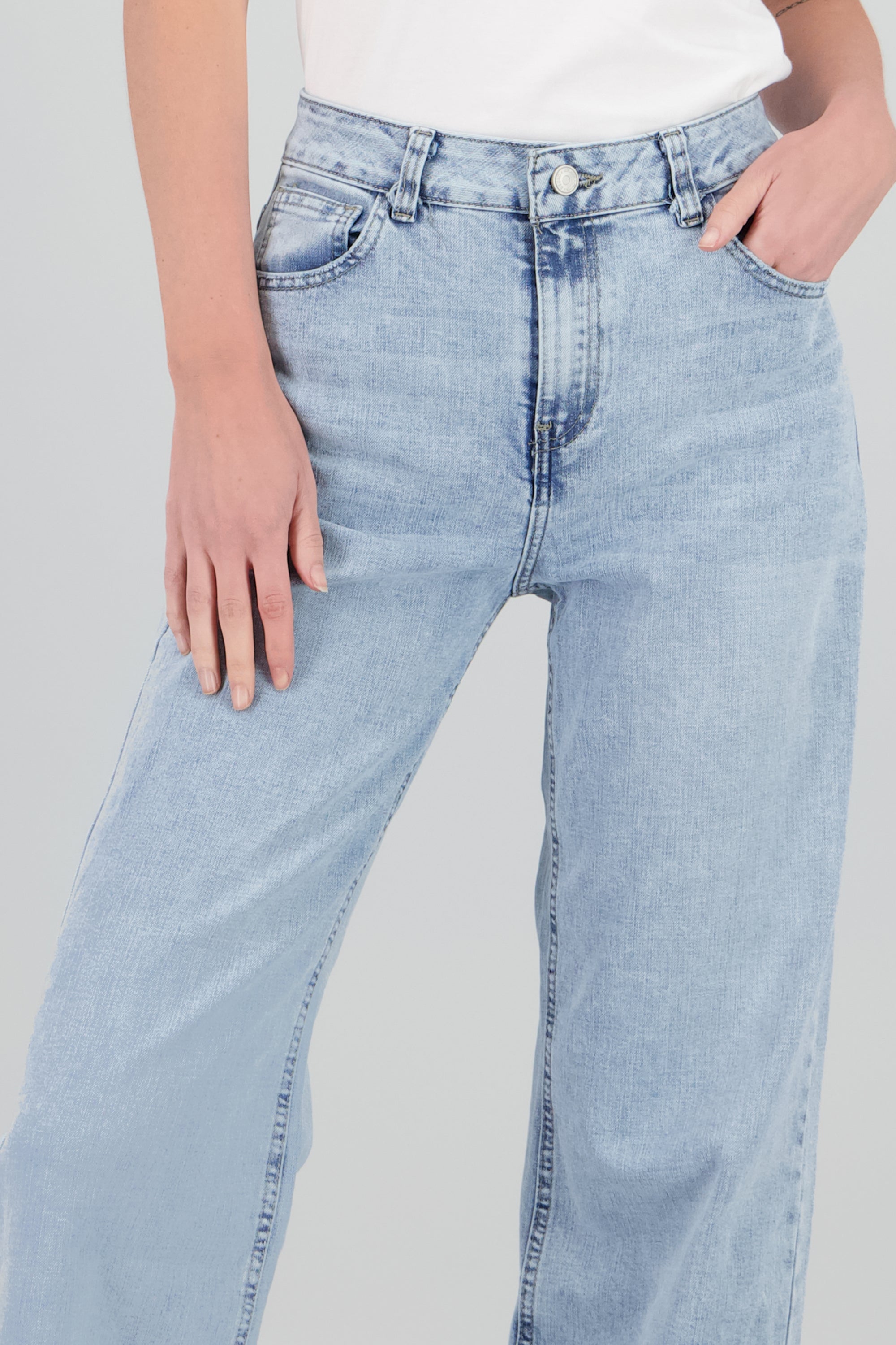 ACID WASH