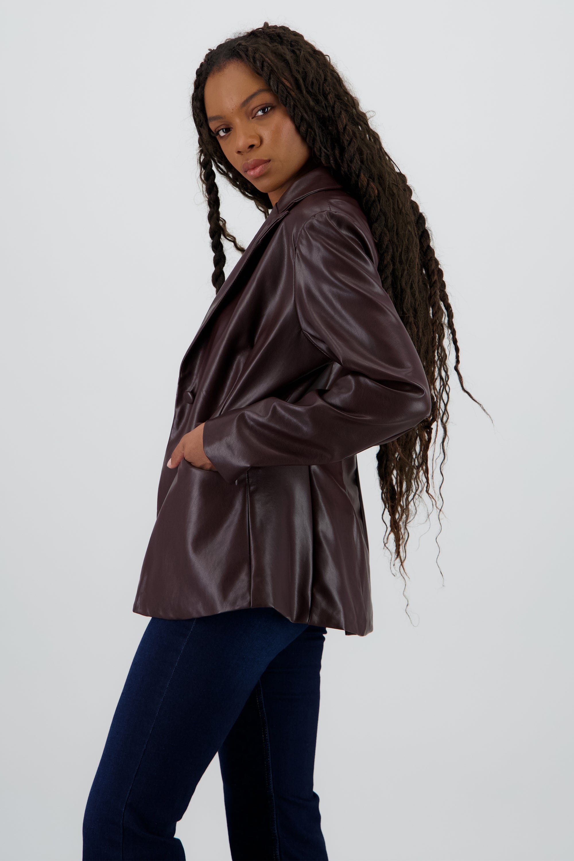 DARK BROWN