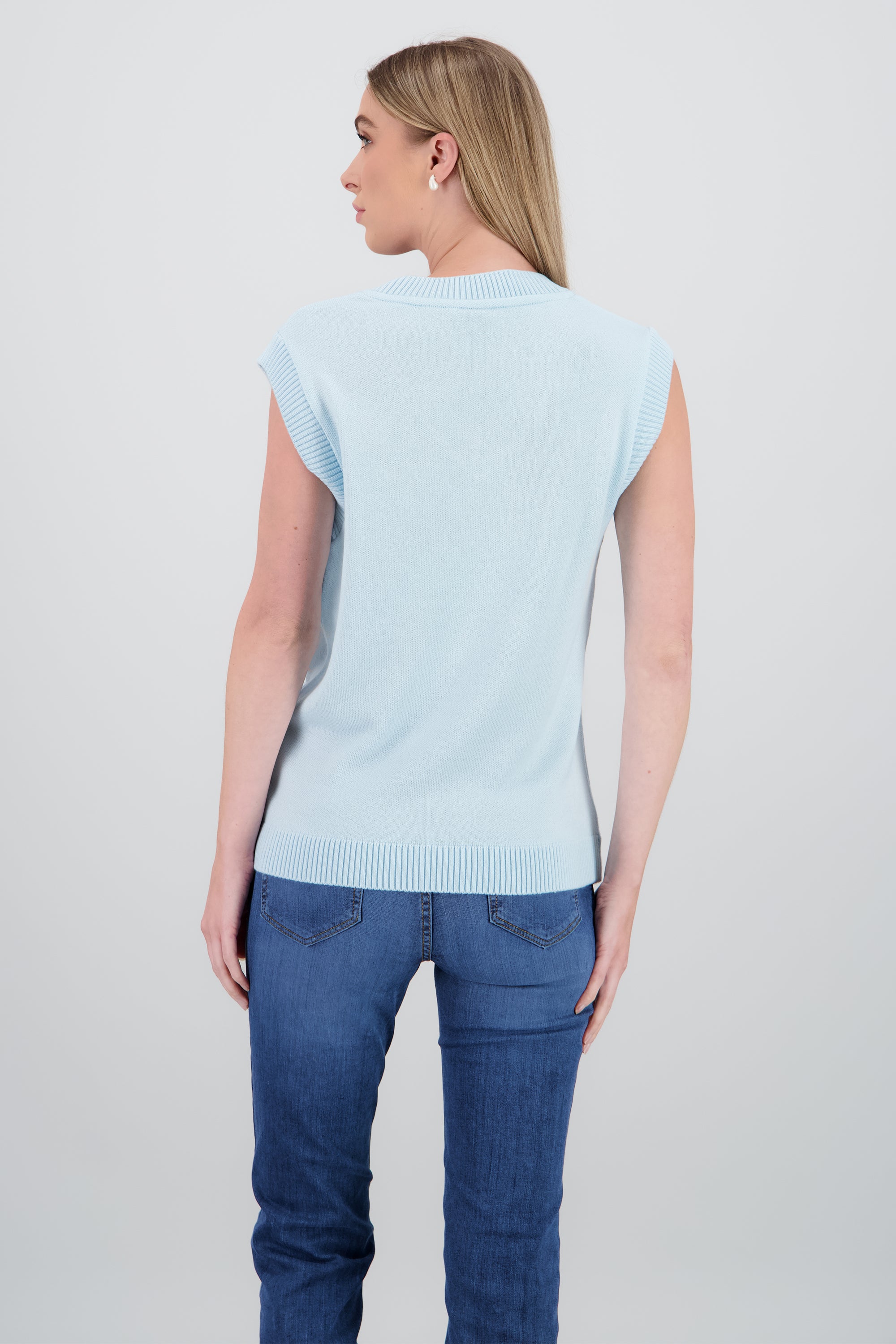 PASTEL BLUE