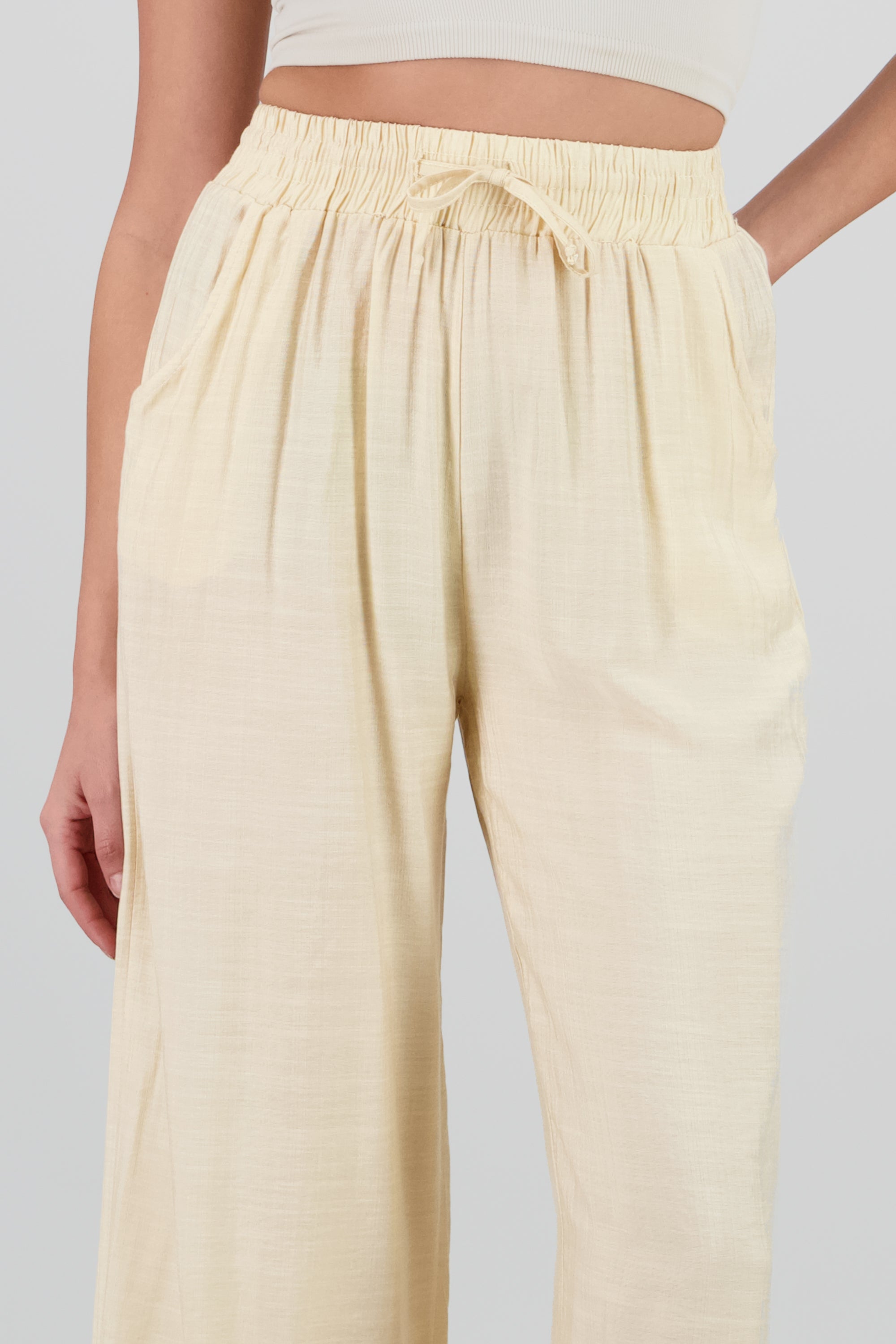PASTEL YELLOW
