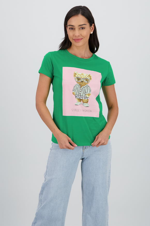 GREEN