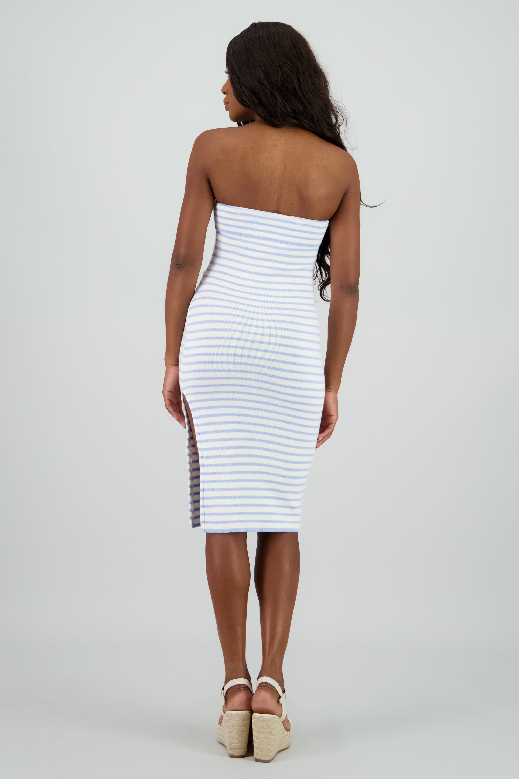 Vestido tejido mini detalle abertura
