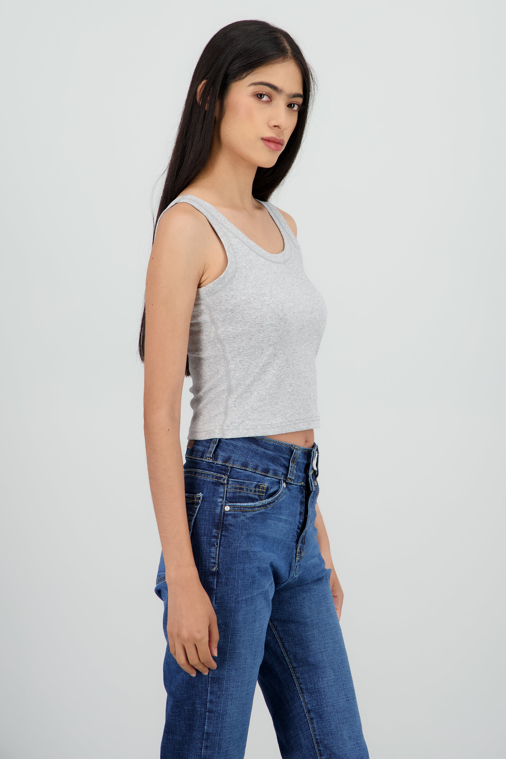 HEATHER GRAY