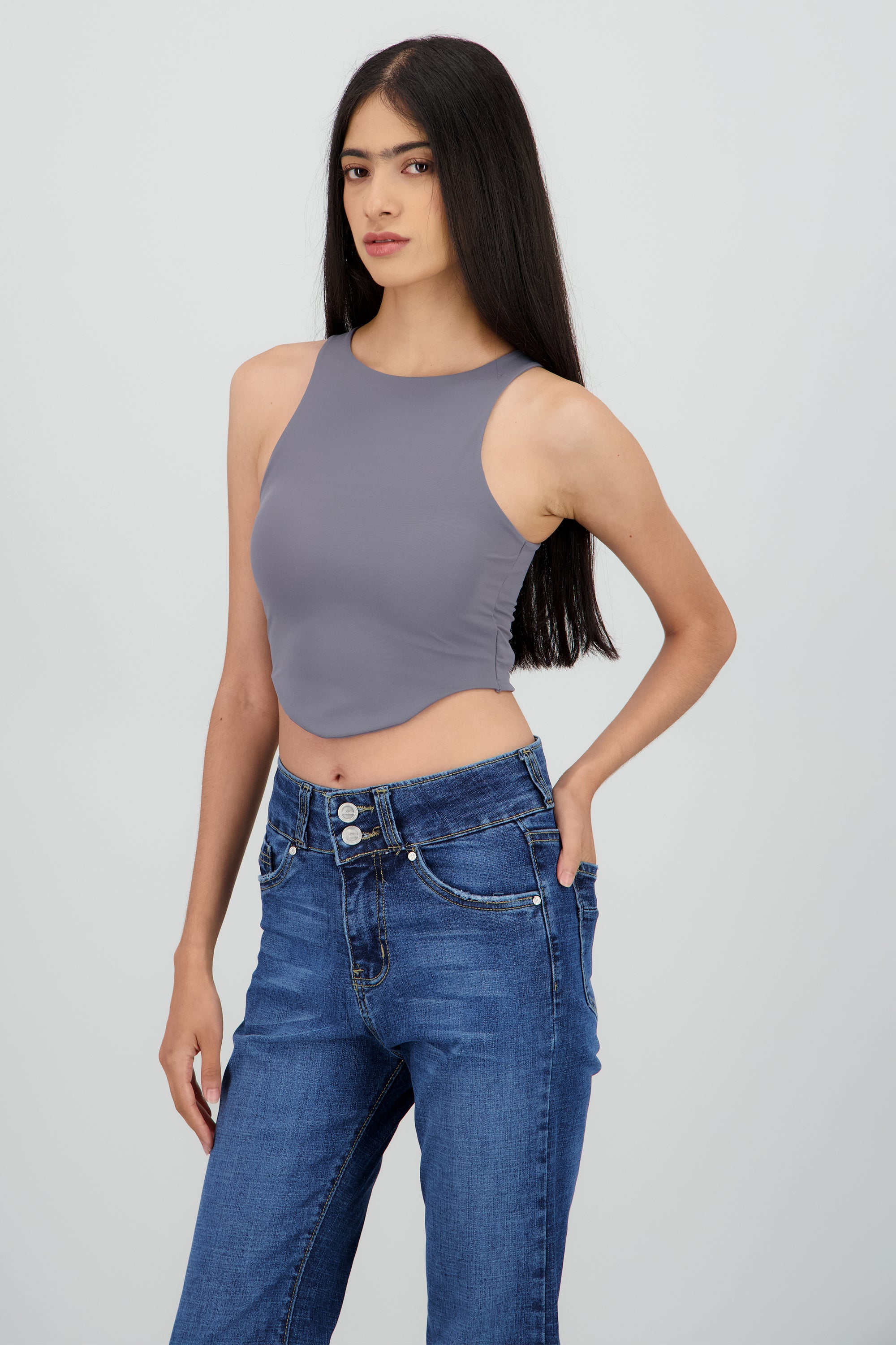 GRAY