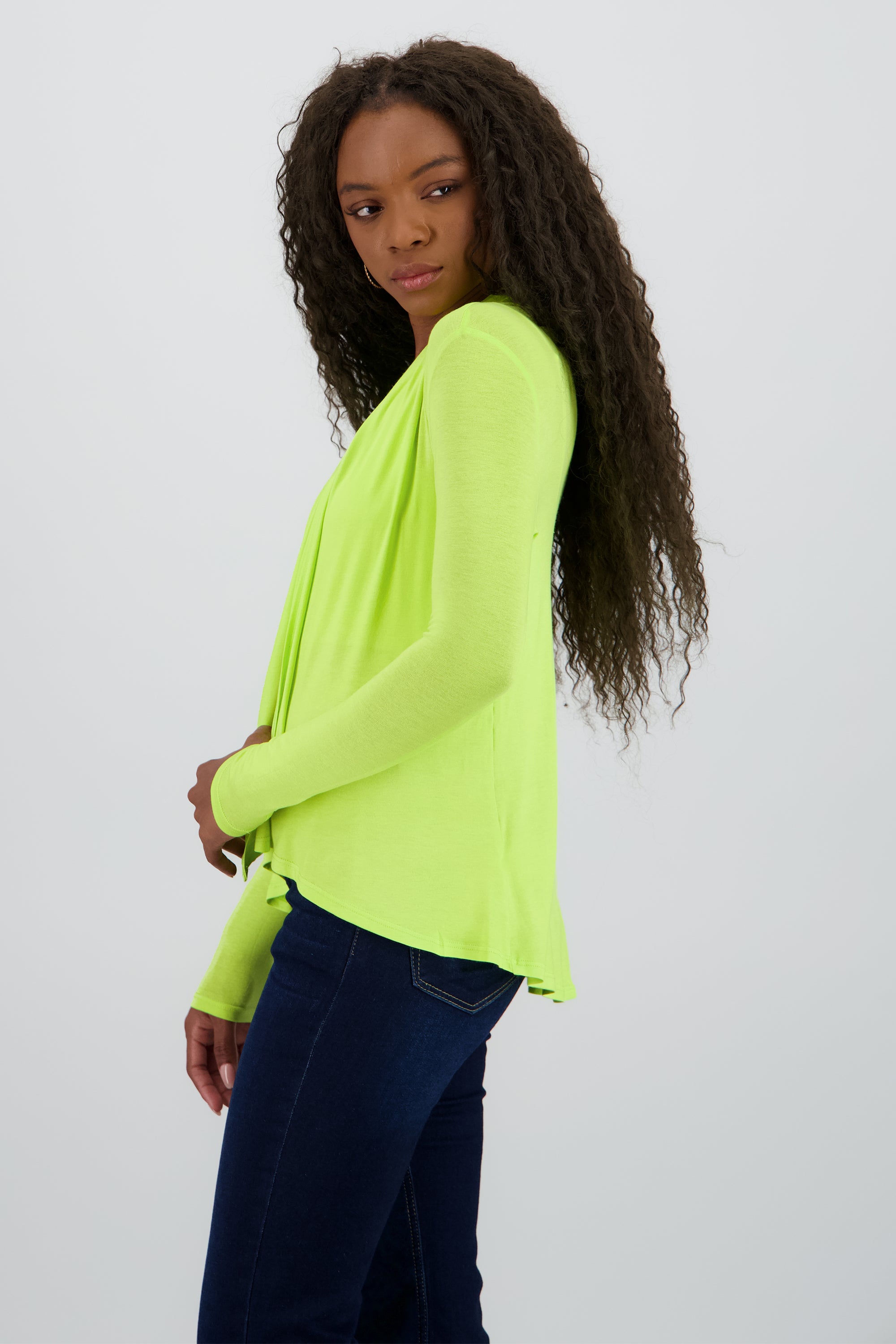 APPLE GREEN