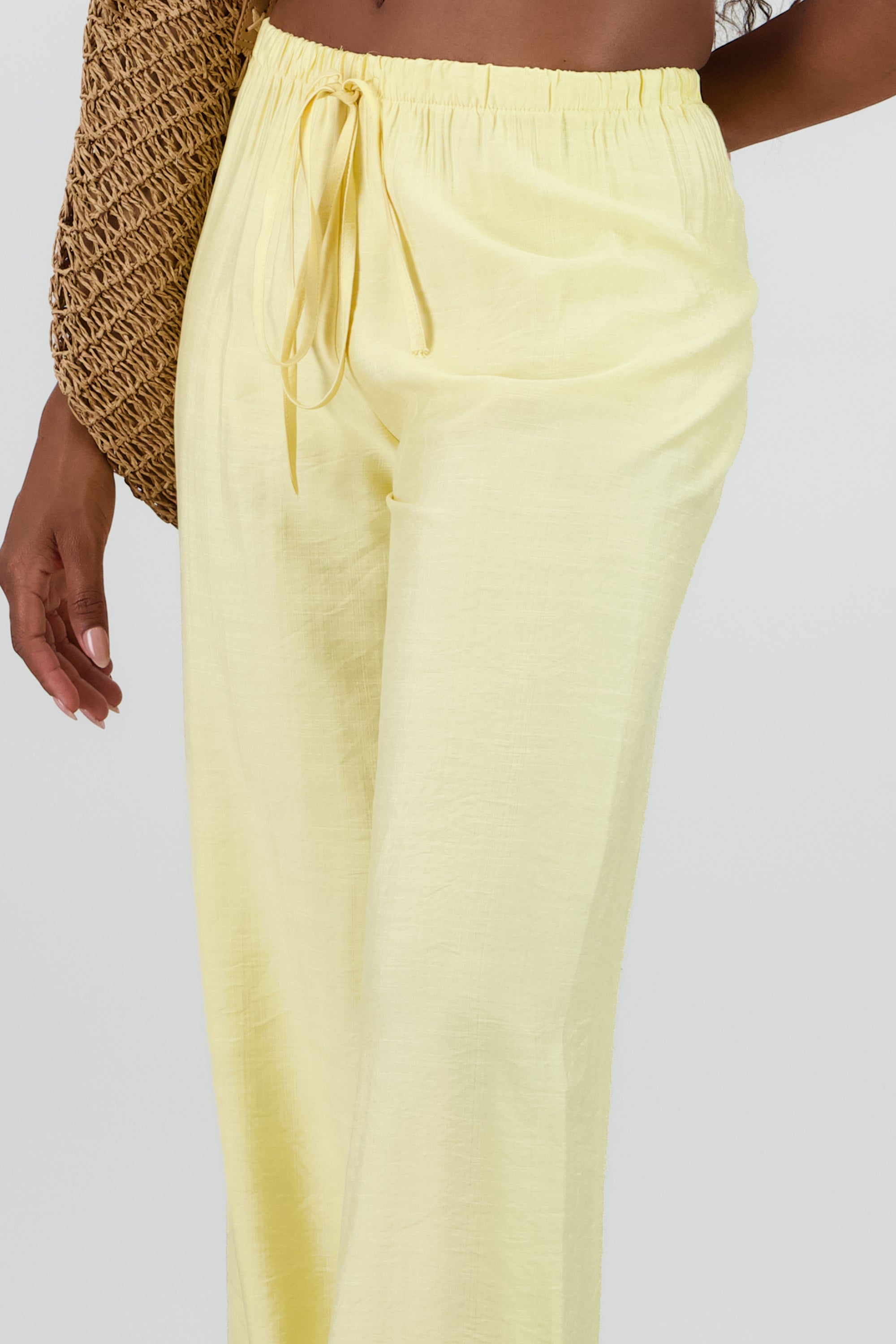 PASTEL YELLOW