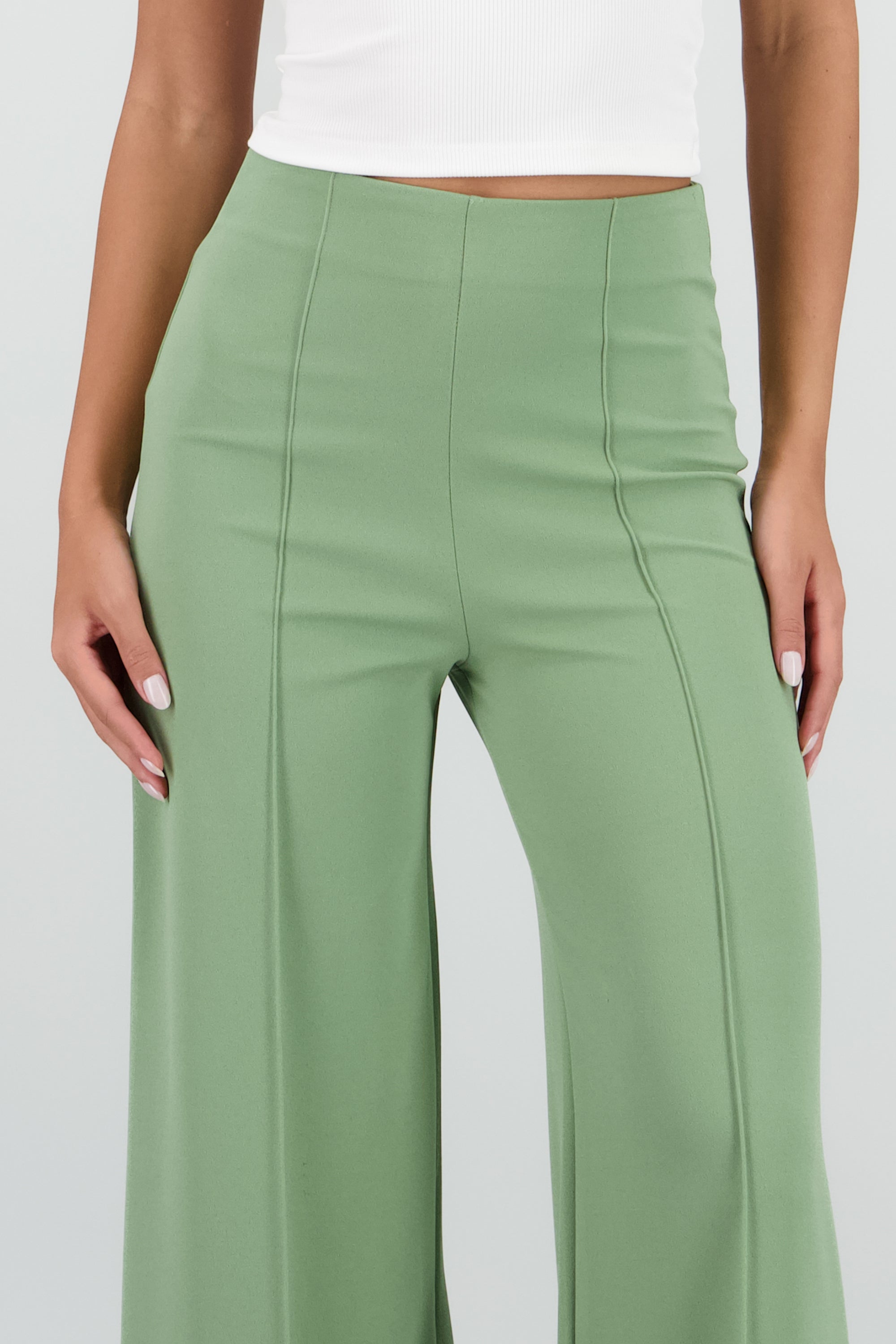 LIGHT GREEN