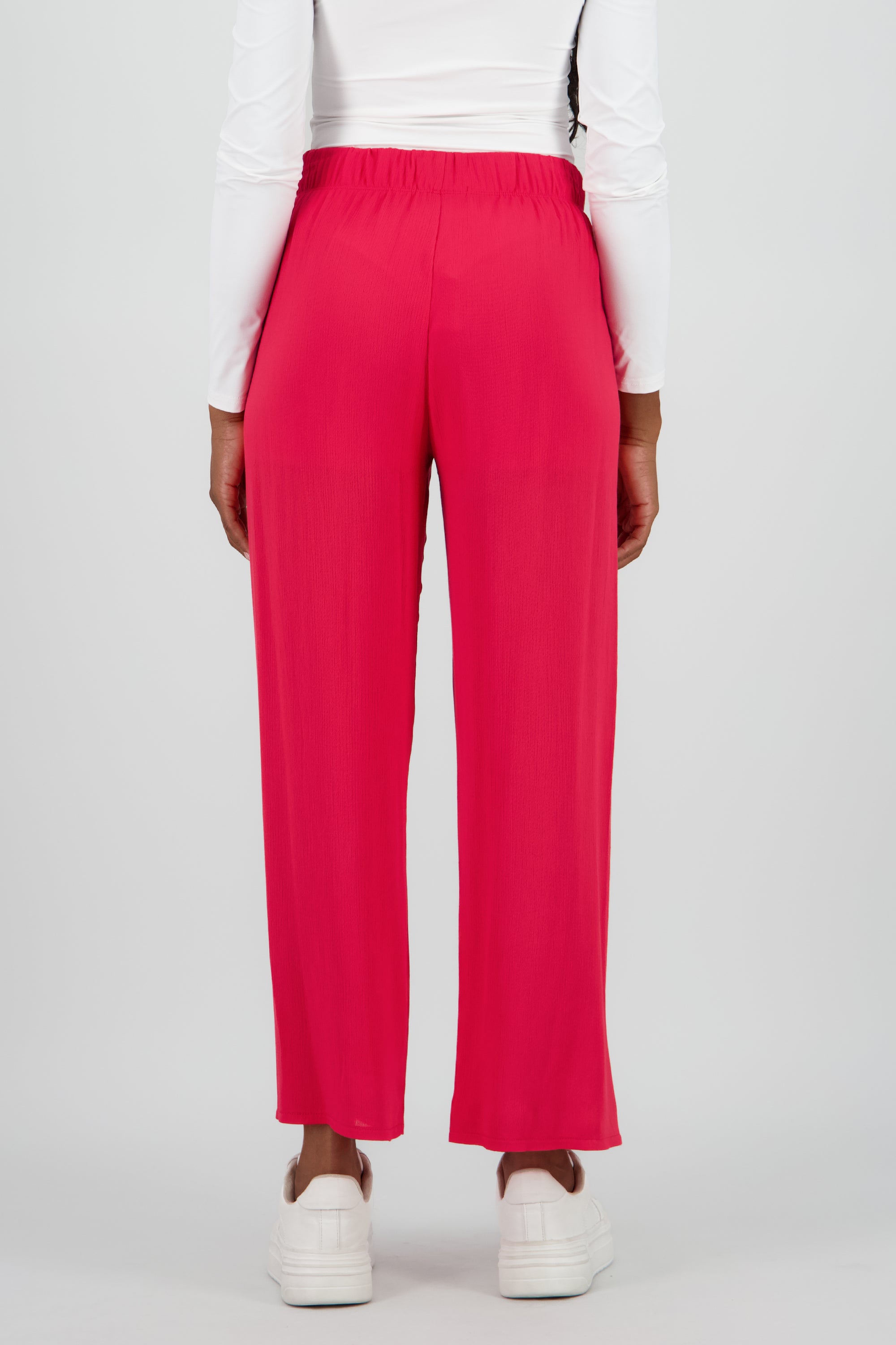TOMATO RED