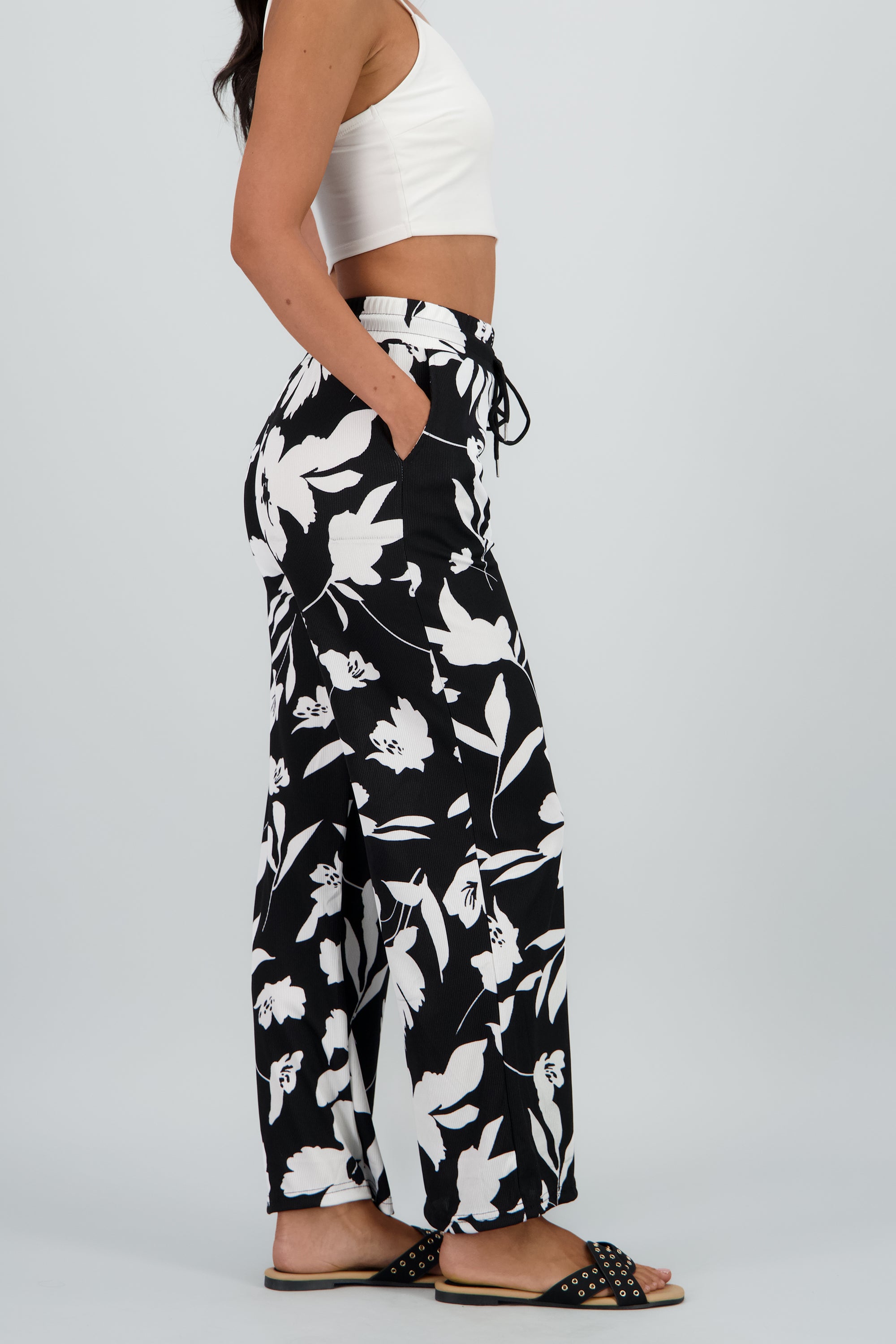 BLACK COMBO