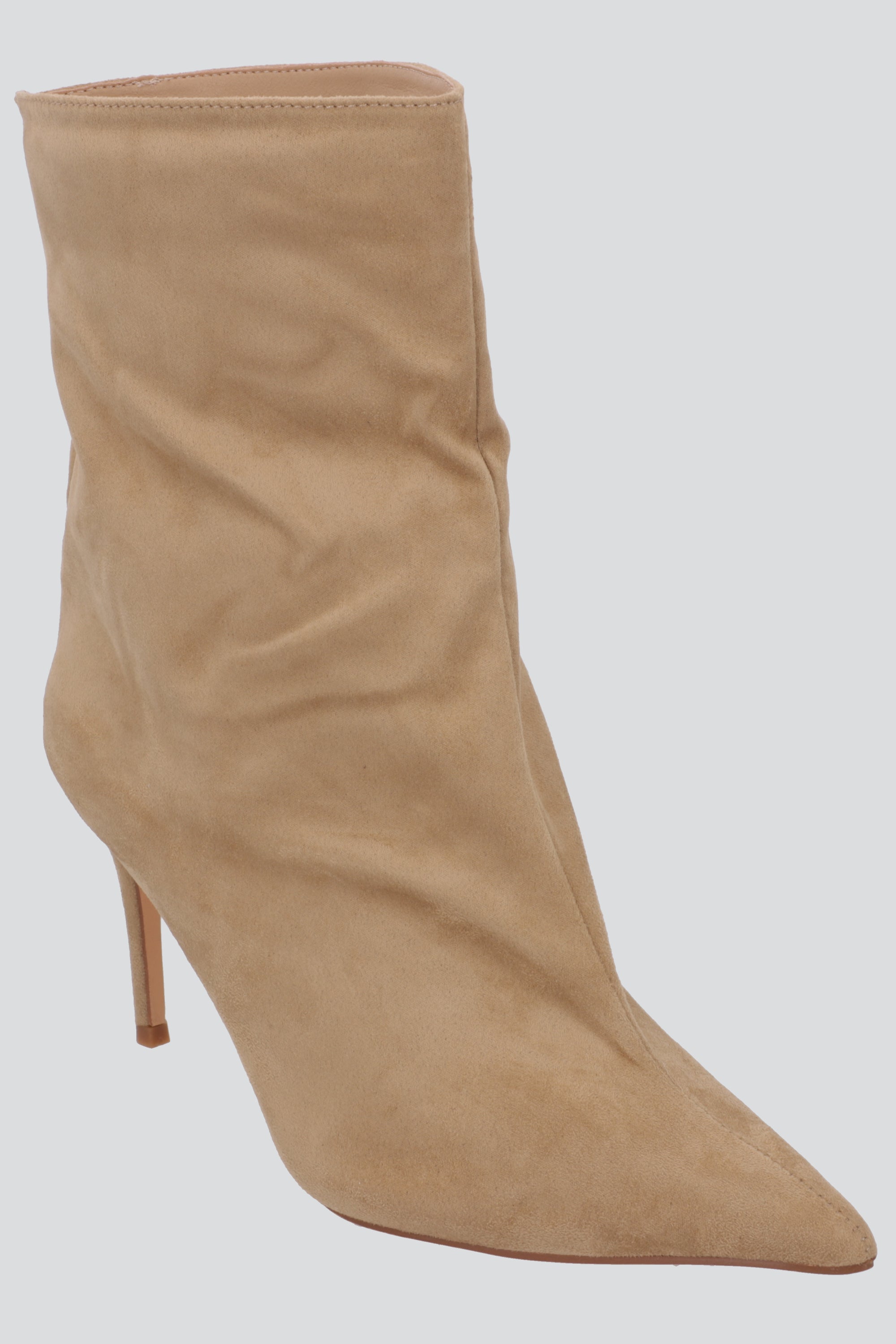 Botin pointy cubeta suede