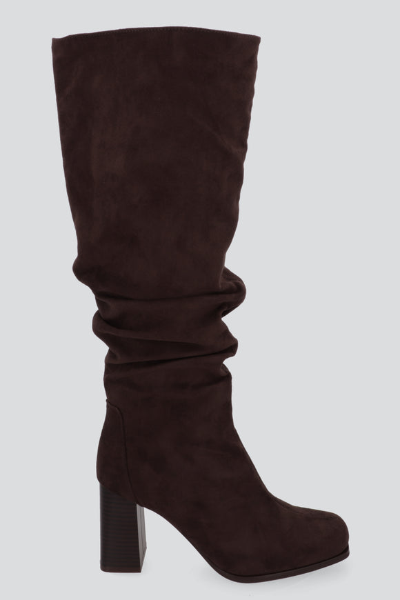 Bota alta slouchy suede